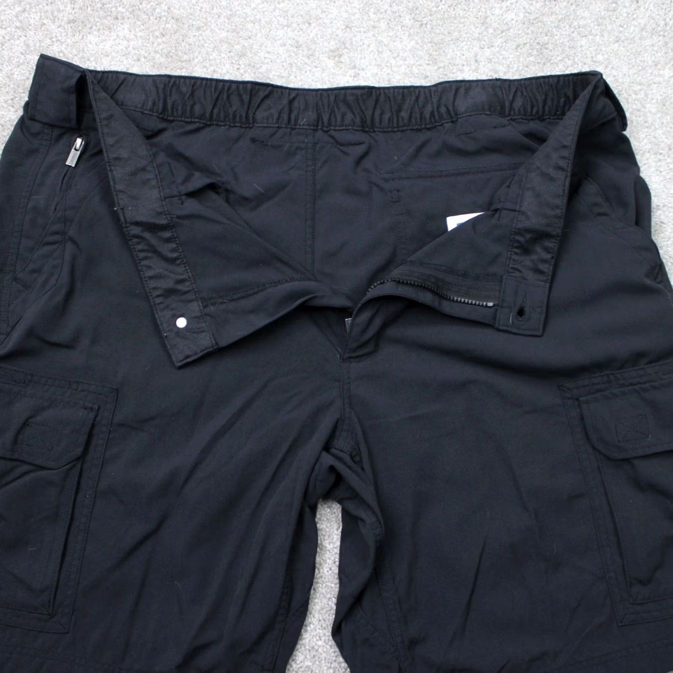 Vintage Duluth Mens 2XL XXL Black On the Fly Relaxed Cargo Nylon Shorts 11" Inseam Pockets Utility Bag Short Pants Regular Rise 46 Waist Size US 39 - 7 Thumbnail