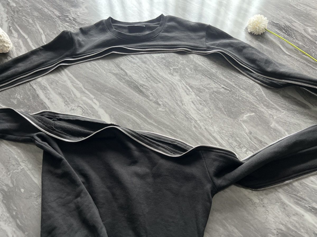 Givenchy GIVENCHY : Full Zipper Center Line Double Side Size US M / EU 48-50 / 2 - 10 Thumbnail