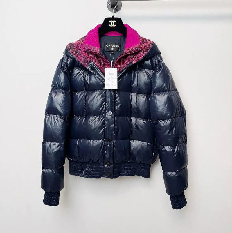 Chanel Chanel Women's Blue Puffer Jacket Size S 0089 Size S / US 4 / IT 40 - 1 Thumbnail