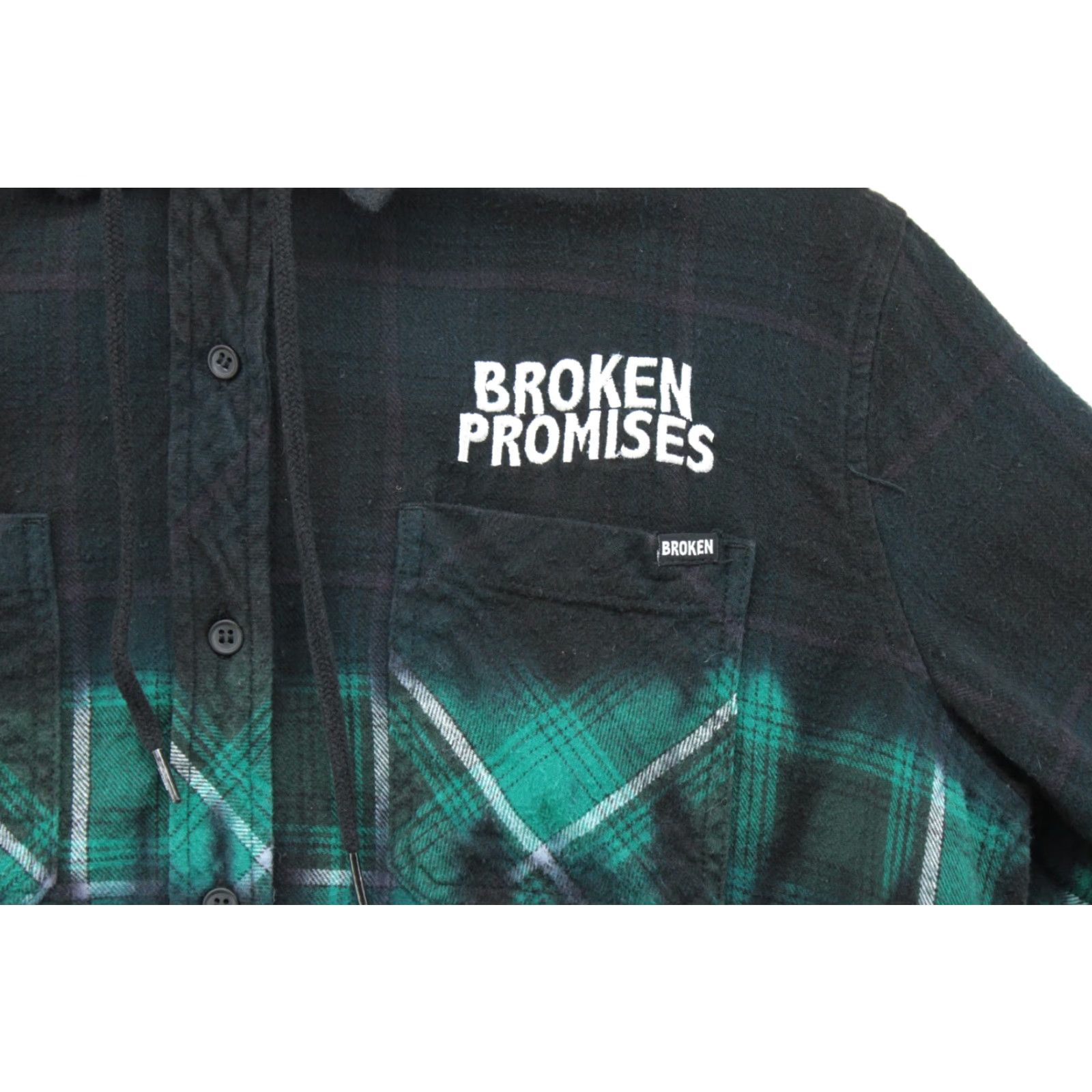Broken Promises Co. VINTAGE Broken Promises Grim Reaper Hoodie Flannel Shirt Mens M Black Green Plaid Goth Hoodie Button-Up Casual City Gothic Grunge 90s Mens Size US M / EU 48-50 / 2 - 2 Thumbnail