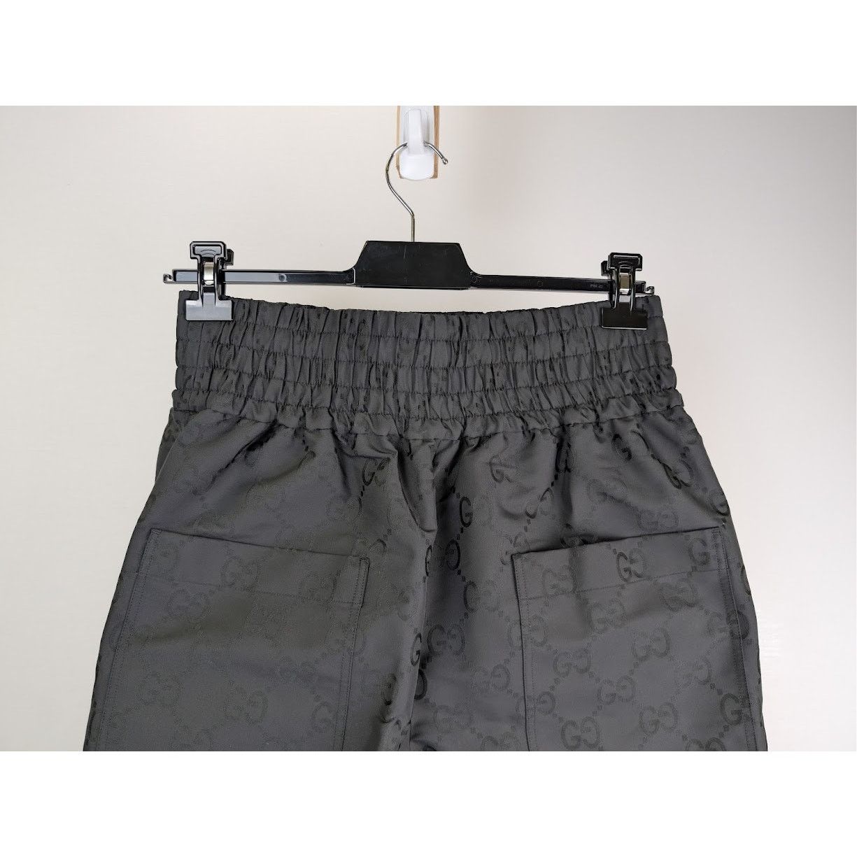 Gucci o1rshd1 Nylon Short Pant in Black/Green/Red Size US 32 / EU 48 - 10 Thumbnail