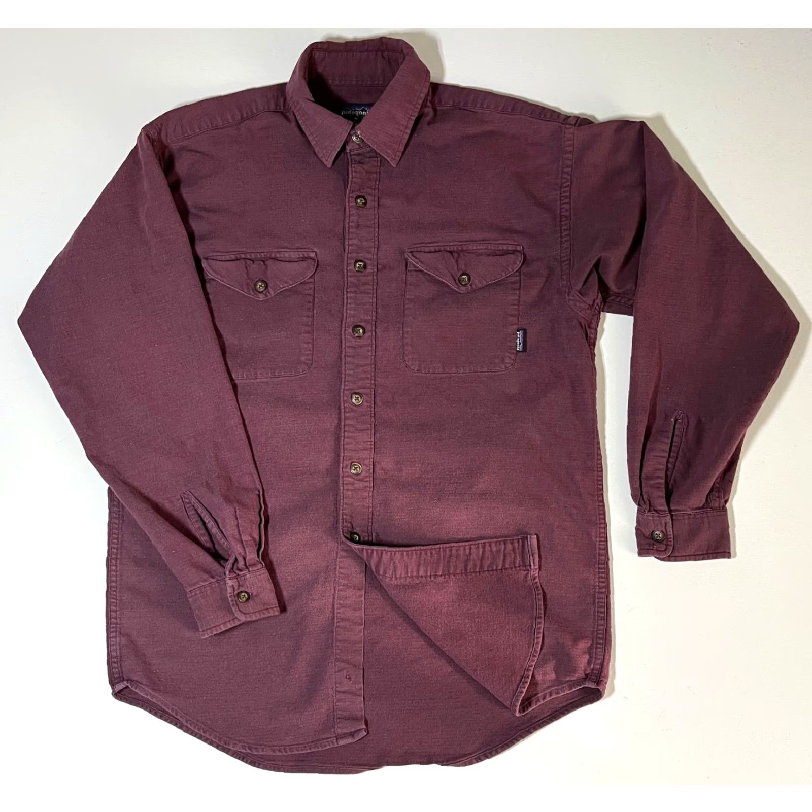 Patagonia VINTAGE Patagonia Men's Button-Up Shirt Burgundy 90s M Cotton Blend Flannel Pocketed Outdoor 90s Mens Size US M / EU 48-50 / 2 - 4 Thumbnail