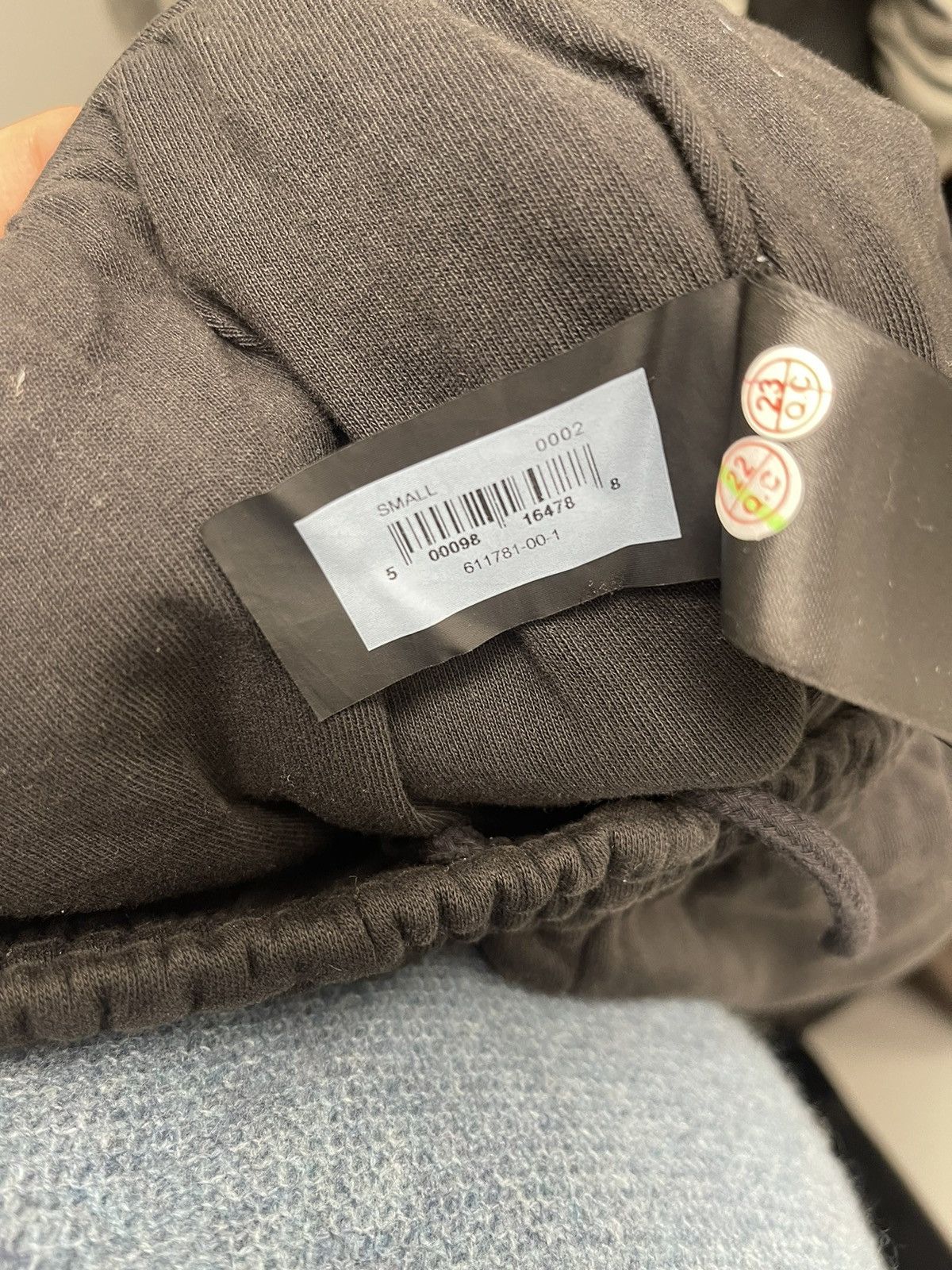 Balenciaga × Gap × Kanye West YEEZY GAP WIDE LEG FRARED SWEATPANTS BLACK Size US 30 / EU 46 - 6 Thumbnail