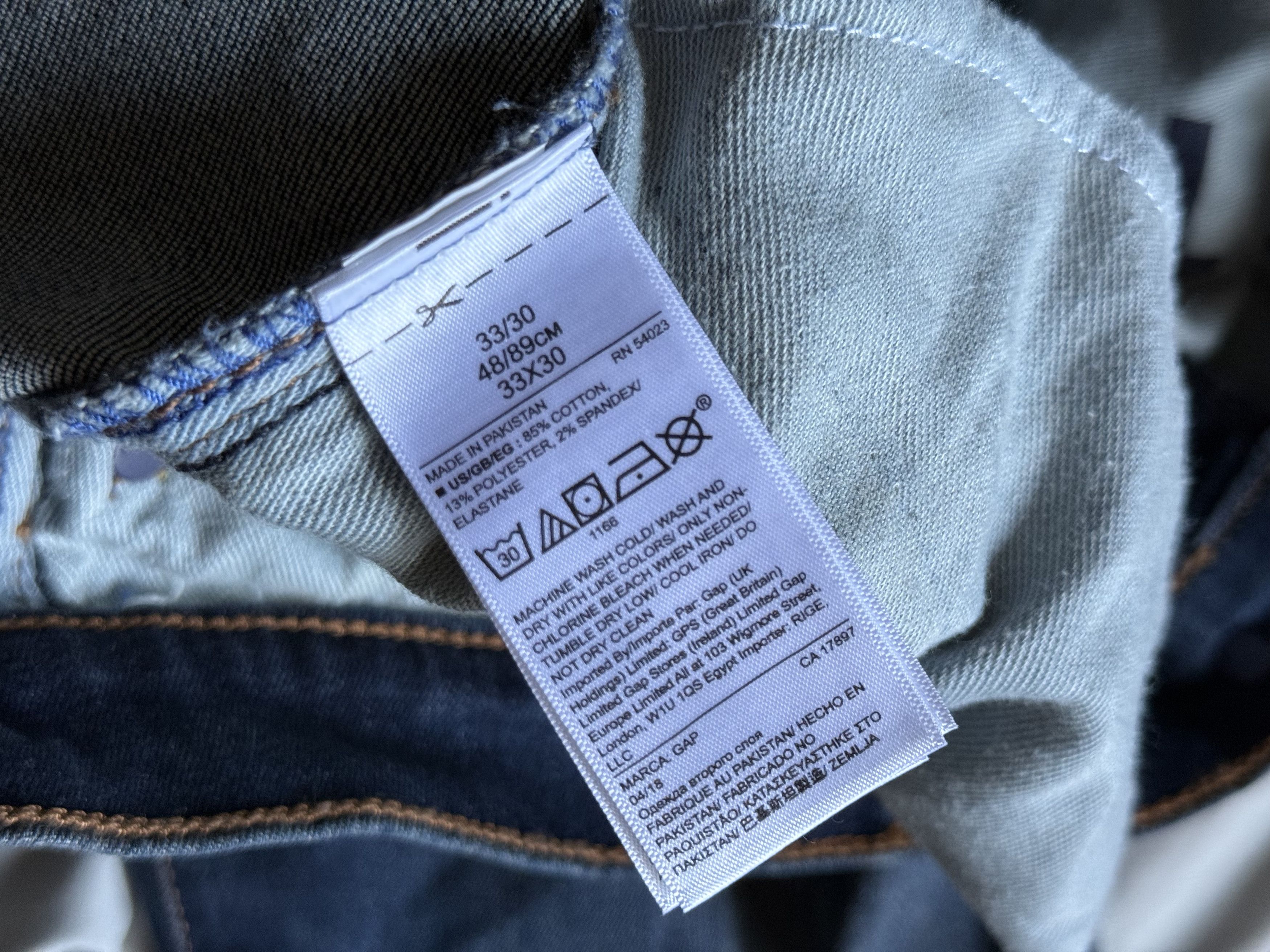 Gap Gap Super Skinny Jeans Dark Rinse 33x30 $89.95 Size US 33 - 4 Thumbnail