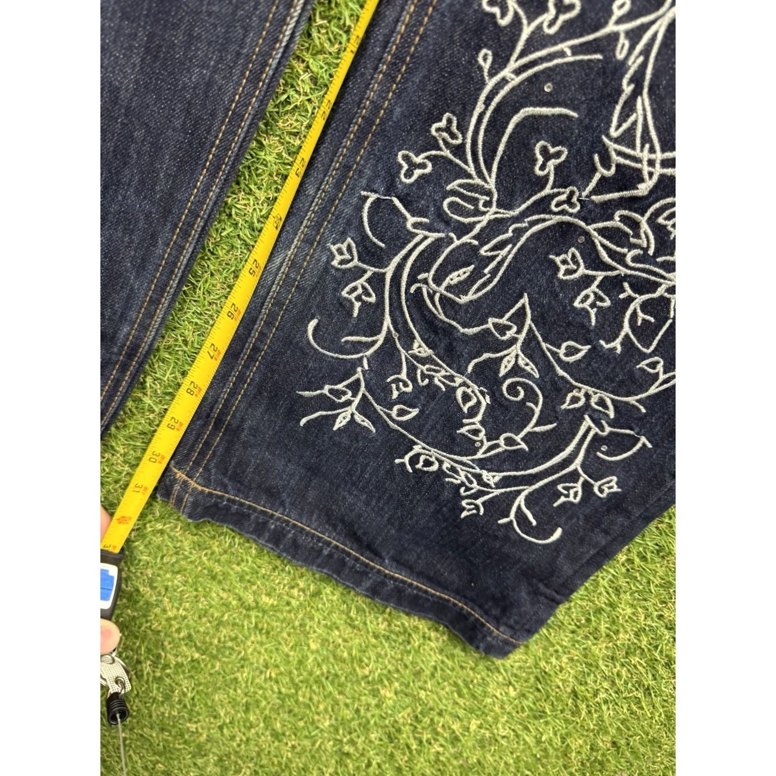 Vintage Crown Holder Jeans Mens 38 Denim Wide-Leg Dark Wash 5-Pocket Button Fly Vintage Crown Holder Regius Vestio Hip Hop Grunge Streetwear Y2K Mens Size US 38 / EU 54 - 7 Thumbnail