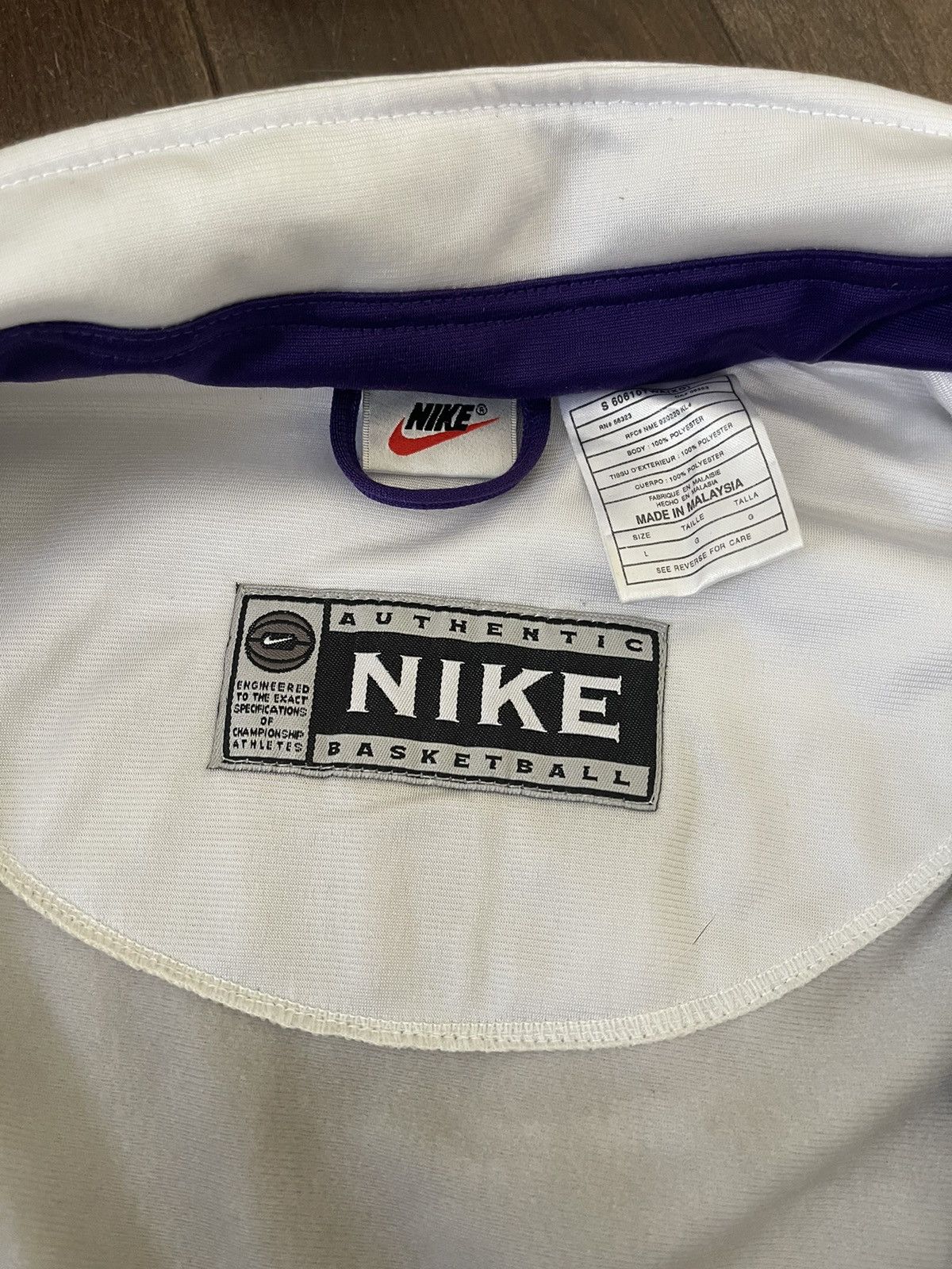 Nike × Vintage Nike Vintage Basketball Zip Up Size US L / EU 52-54 / 3 - 7 Thumbnail