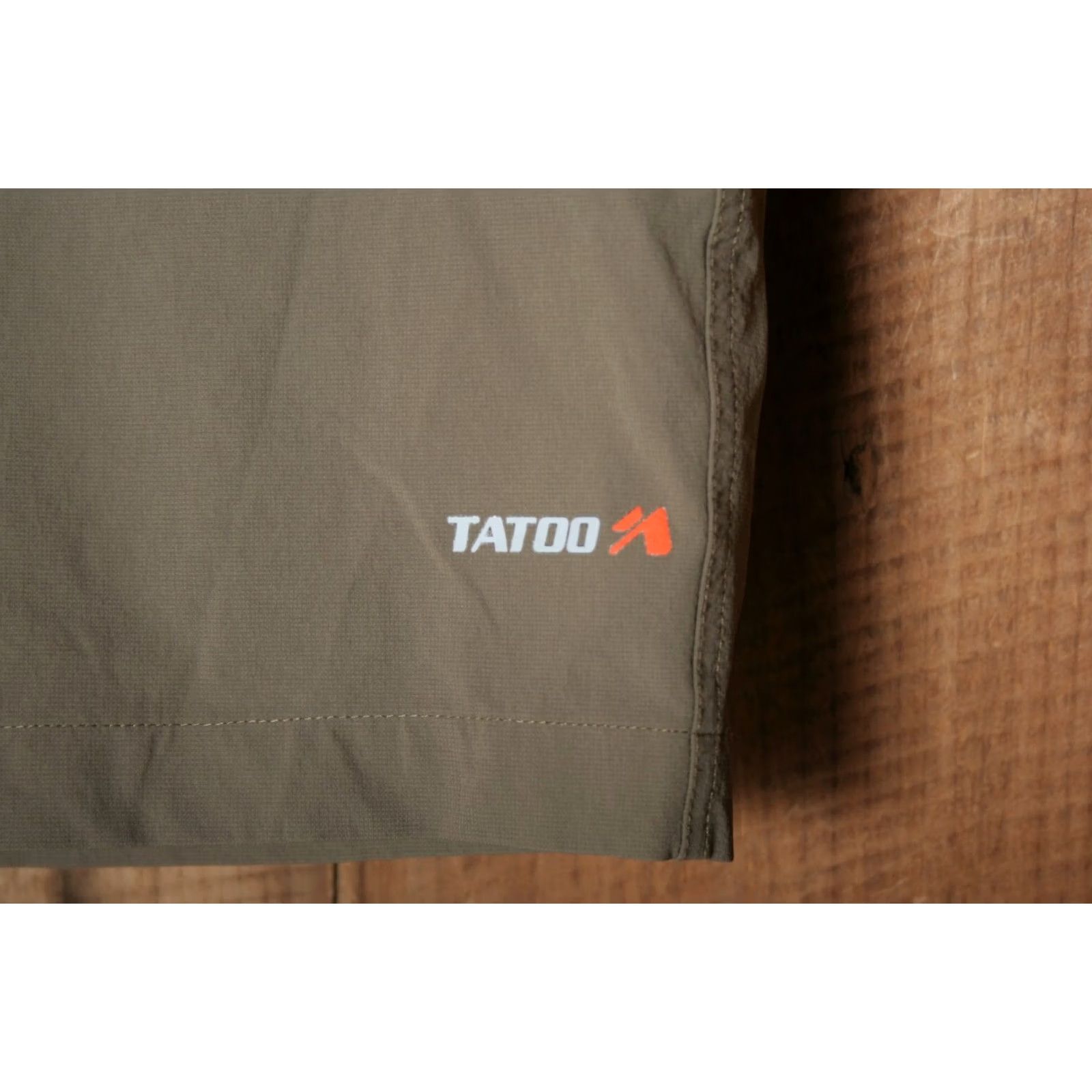 Vintage TATOO Stone Brown Stretch Nylon Blend Hiking Shorts Men's M Sz. M Cargo Nylon/Elastane Blend Brown Hiking Shorts Mens Gear Size US 31 - 3 Thumbnail