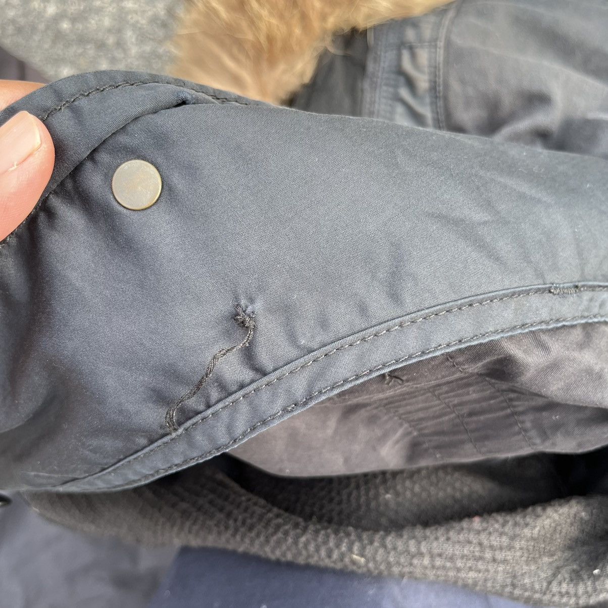 GOA Thrashed!! Very worn G.O.A parkas Size US M / EU 48-50 / 2 - 19 Thumbnail