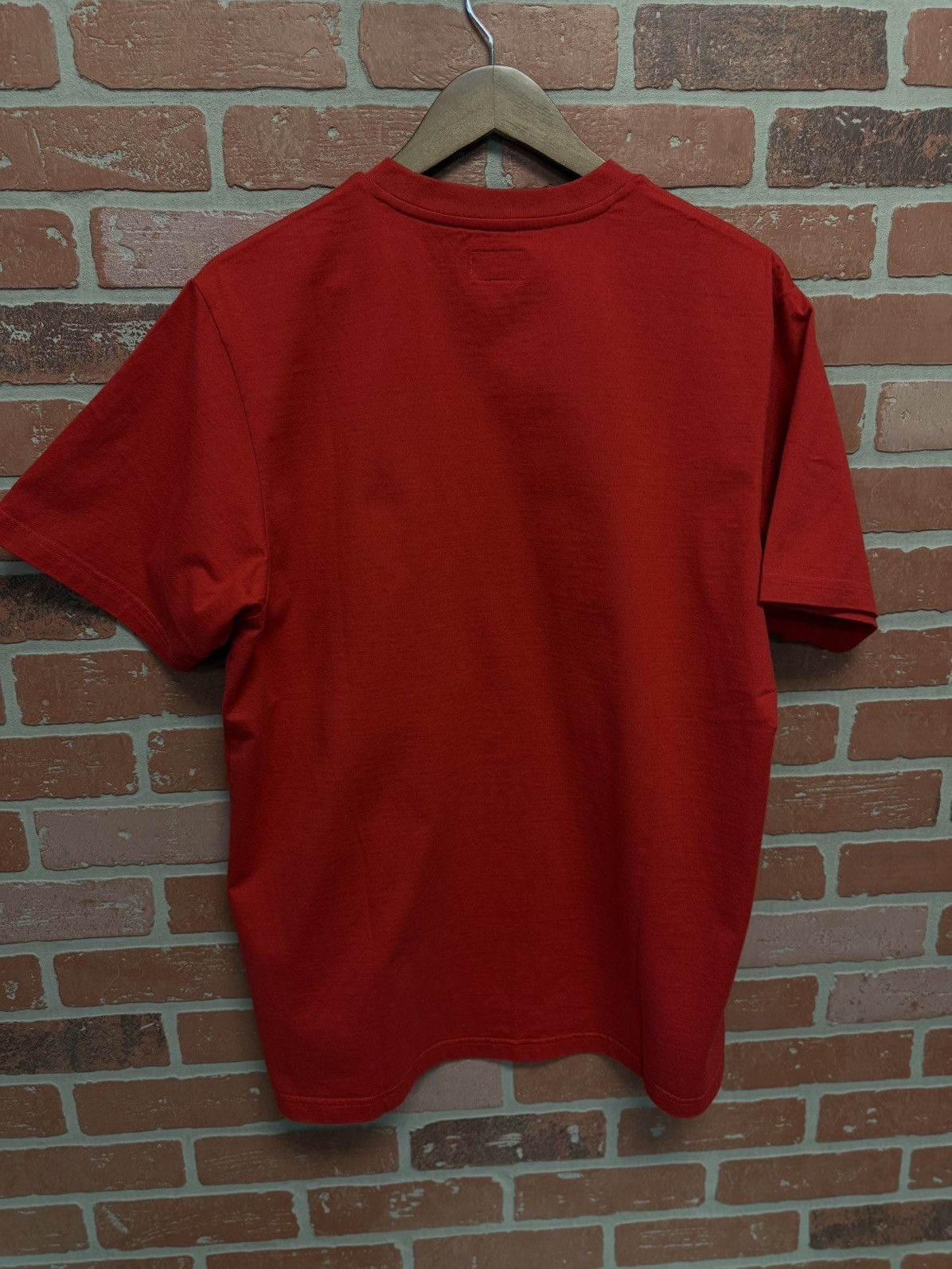 Supreme Supreme Red Short Sleeve Tee Shirt Size Large (NEW) Size US L / EU 52-54 / 3 - 6 Thumbnail