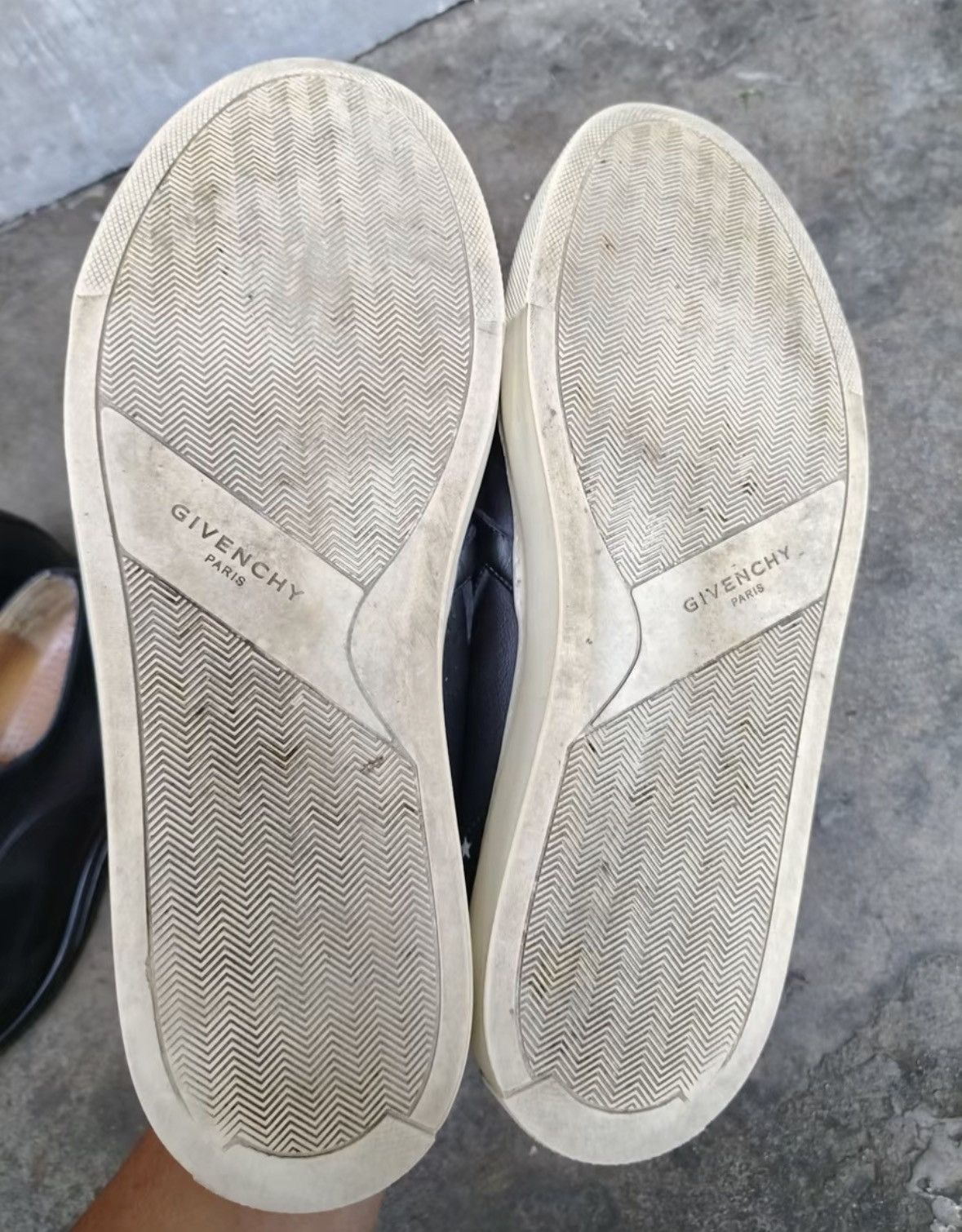 Givenchy Givenchy Rottweiler Sneakers Slip On Sneakers Size US 10 / EU 43 - 4 Thumbnail