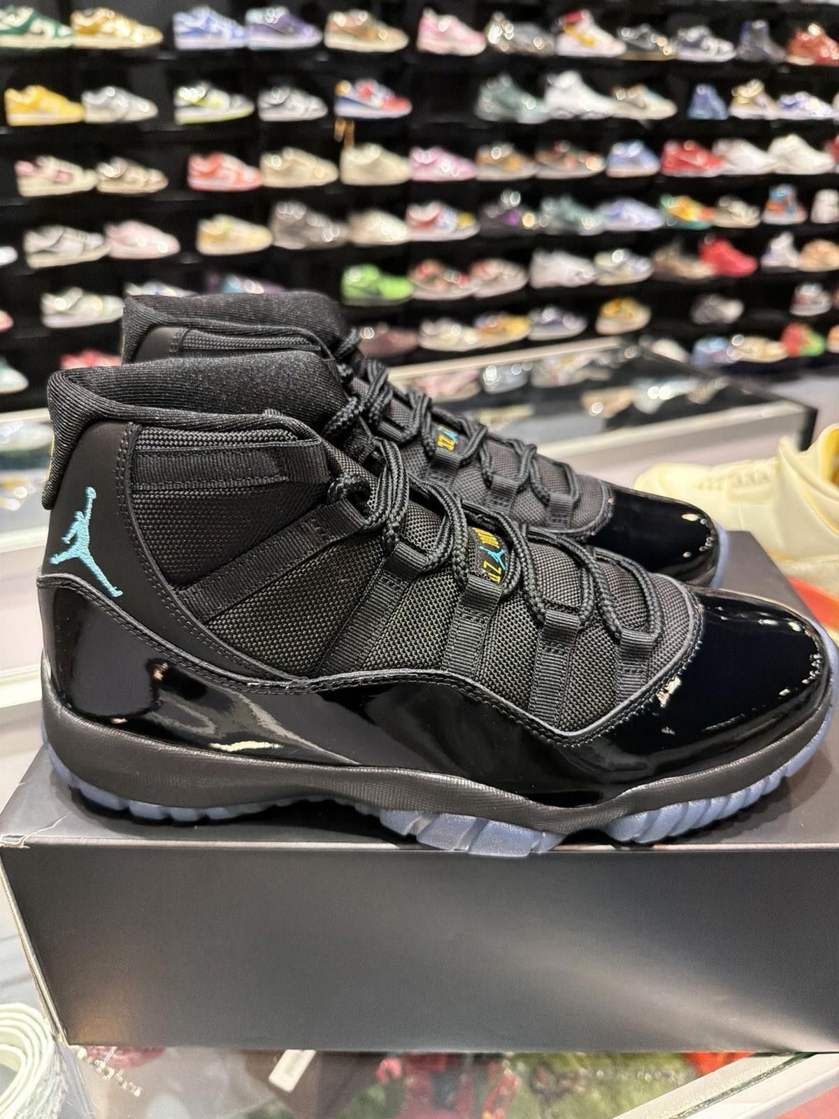 Jordan Brand Air Jordan Retro 11 Gamma Blue Size (11) 2025 CT8012-047 Size US 11 / EU 44 - 7 Thumbnail