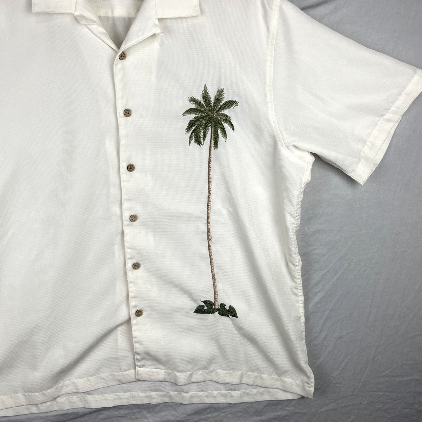 Vintage Batik Bay Shirt Mens XL Beige Palm Tree Camp Embroidered Button Up Size US XL / EU 56 / 4 - 3 Thumbnail