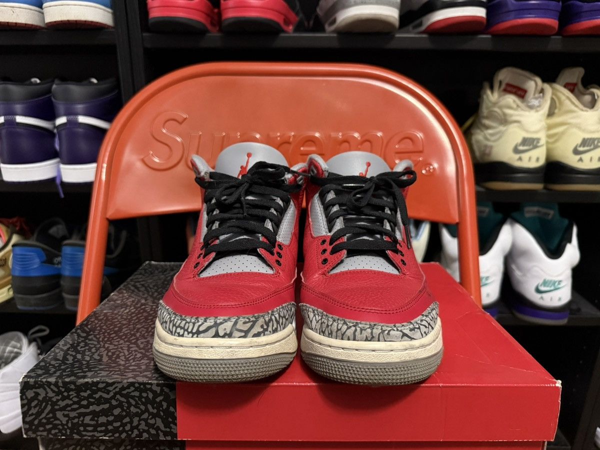 Jordan Brand Air Jordan 3 Retro SE ‘Unite-CHI Exclusive’ Size US 10.5 / EU 43-44 - 4 Thumbnail
