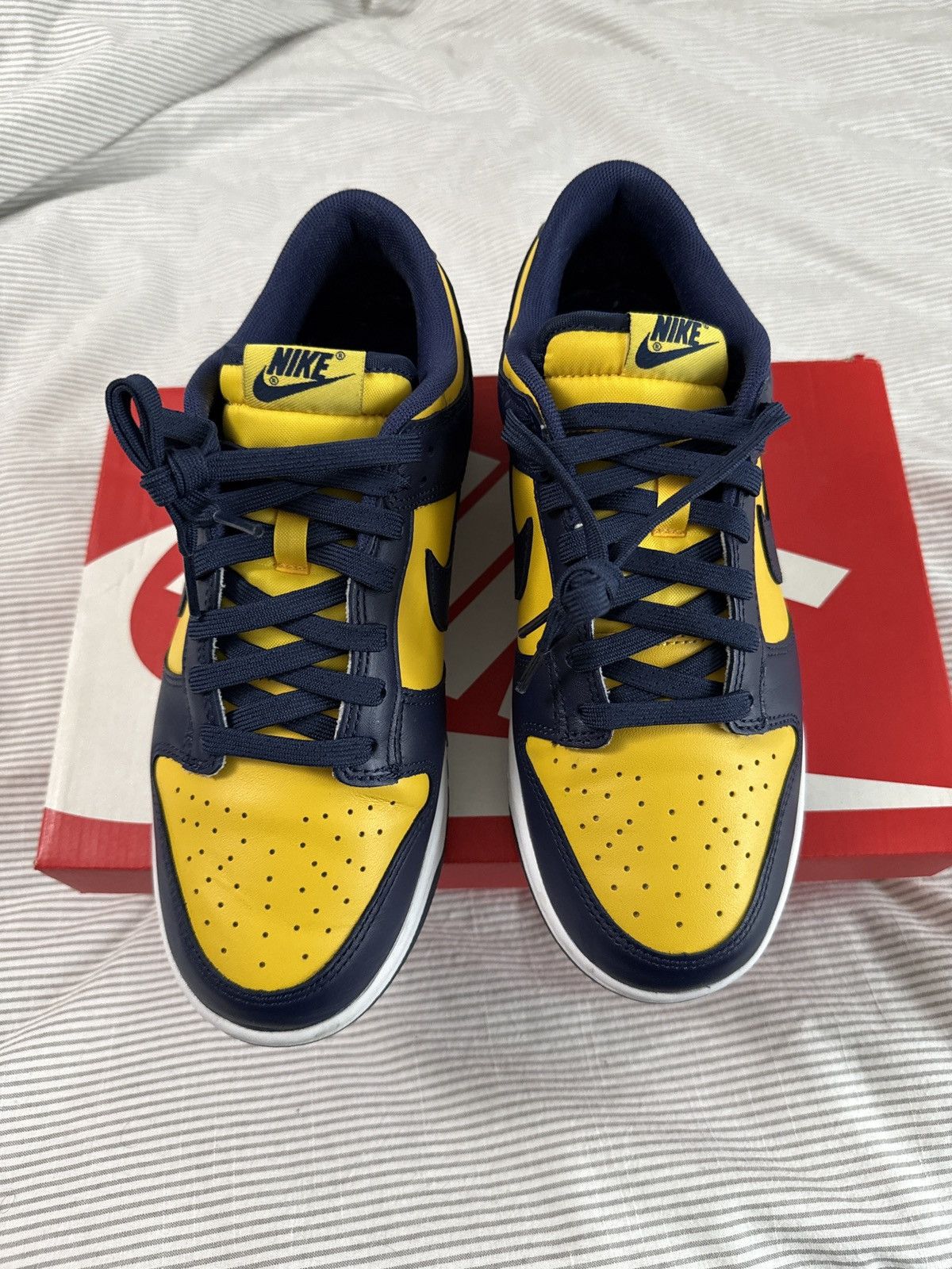 Nike Michigan (2021) Nike Dunk Low Size US 8 / EU 41 - 3 Thumbnail