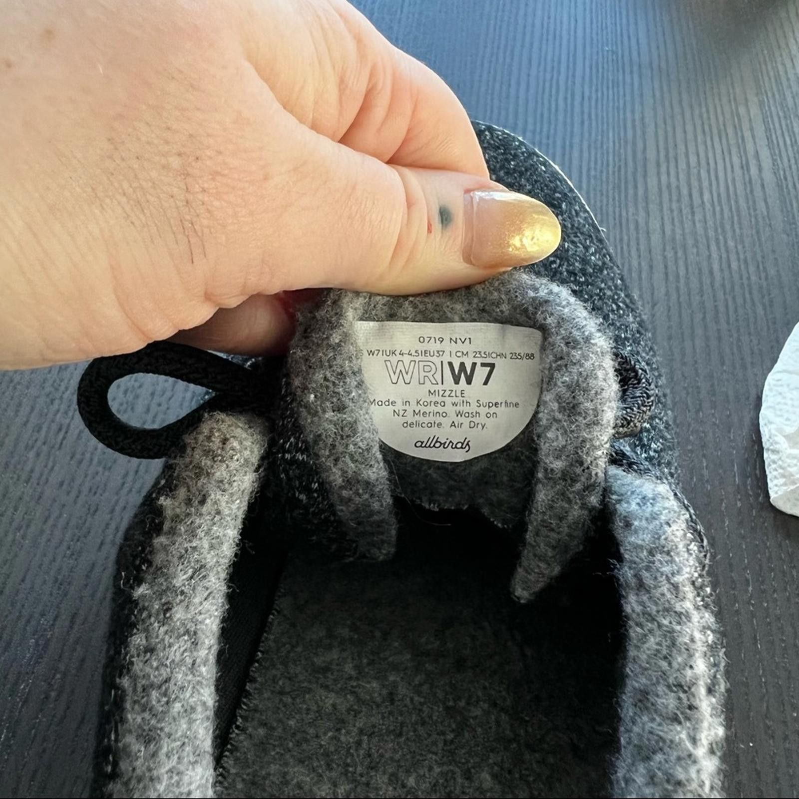 Allbirds Allbirds Women's Sneakers in Black and Cream Size US 6.5 / IT 36.5 - 7 Thumbnail
