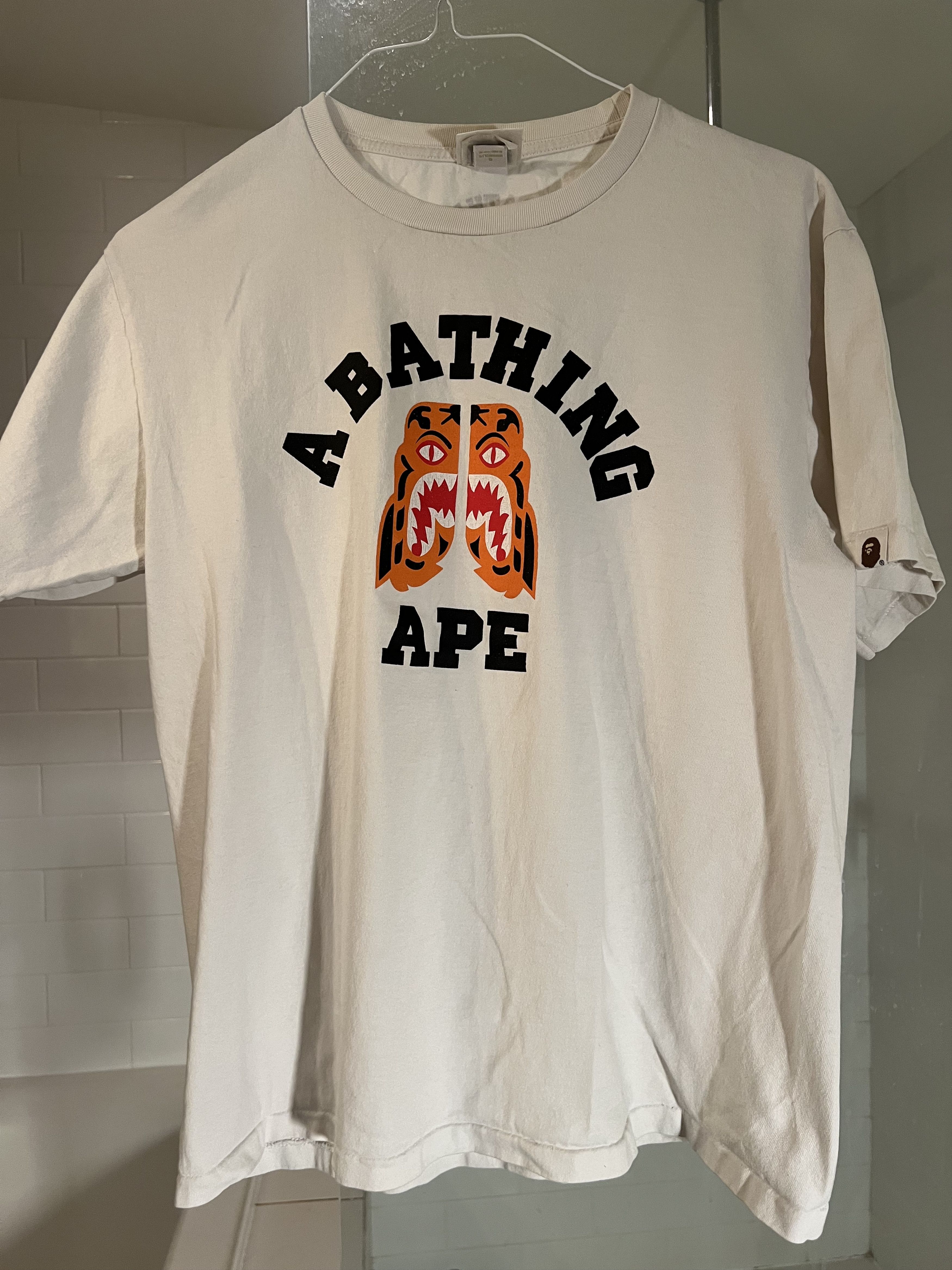 Bape Casual BAPE shirt - sz L Size US L / EU 52-54 / 3 - 1 Thumbnail