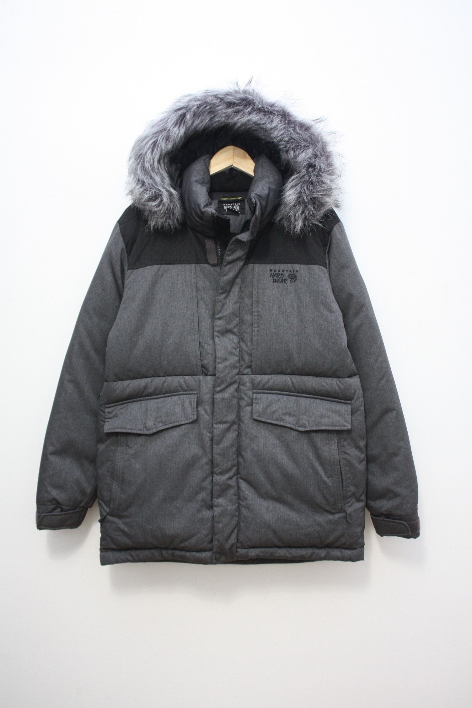 Mountain Hardwear Mountain Hardwear Black Grey Puffer Down Jacket Men's Size US L / EU 52-54 / 3 - 2 Thumbnail