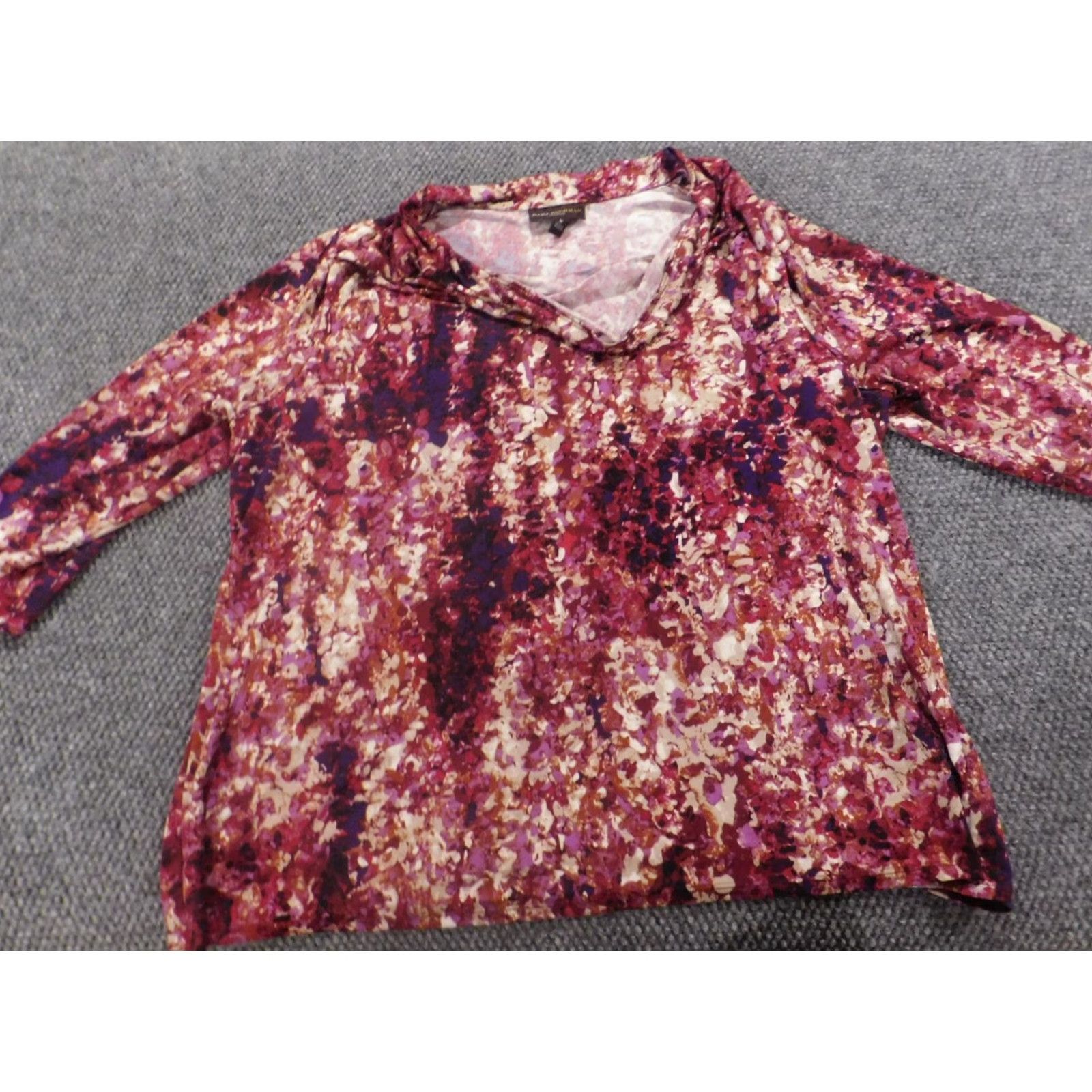 Vintage Dana Buchman Blouse 1X Womens Red Crew Neck Pullover Stretch Casual Sleeve Polyester Rayon Button Solid Regular Plus Size Women Shirt Size XL / US 12-14 / IT 48-50 - 2 Thumbnail