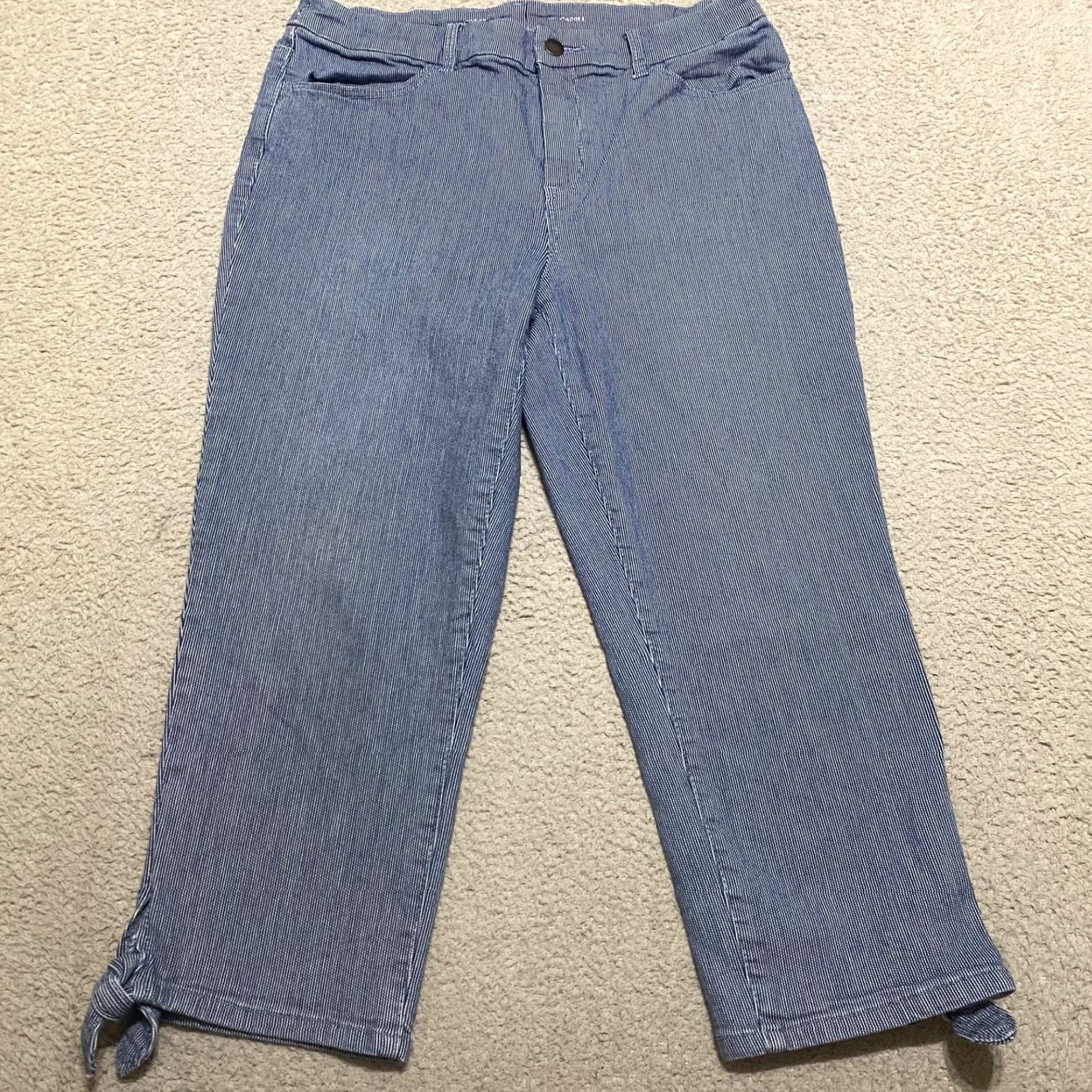 Vintage Chico's Womens Pants Blue Striped Capri High Rise Straight M Adults 29 In Waist Cotton Spandex Comfortable Pockets Casual 20.5 In Inseam Size 29" - 2 Thumbnail