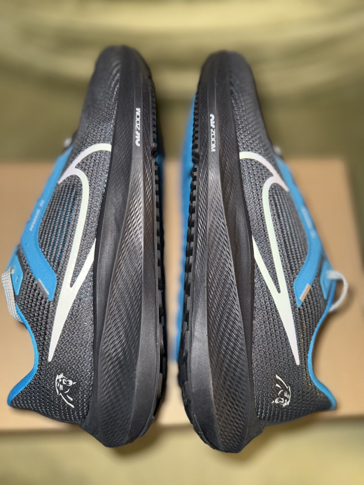 Nike Nike Air Zoom Pegasus 40 NFL “Carolina Panthers” New in Box! Size US 9.5 / EU 42-43 - 10 Thumbnail