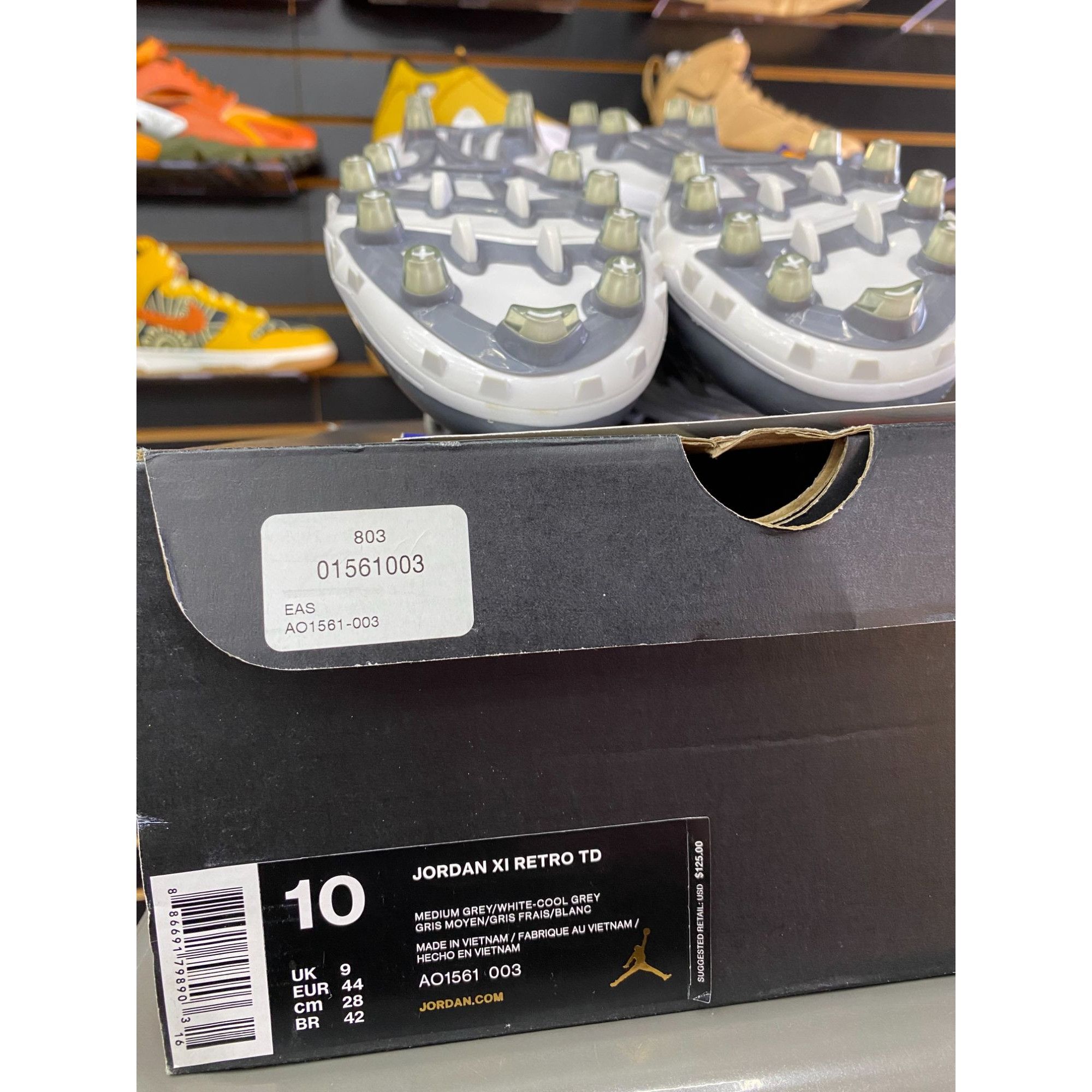 Jordan Brand air jordan 11 cleat cool grey 2018 sz 10 BRAND NEW Size US 10 / EU 43 - 7 Thumbnail