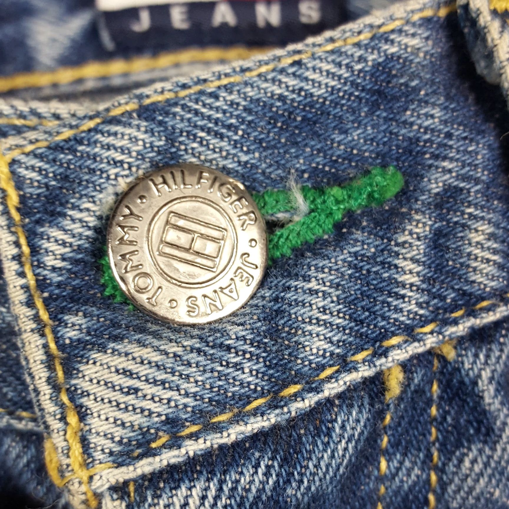 Tommy Hilfiger VINTAGE Tommy Hilfiger Women's Jeans Size 2 Y2K 2000s Denim Blue Retro Casual Straight Pants Size 26" / US 2 / IT 38 - 5 Thumbnail