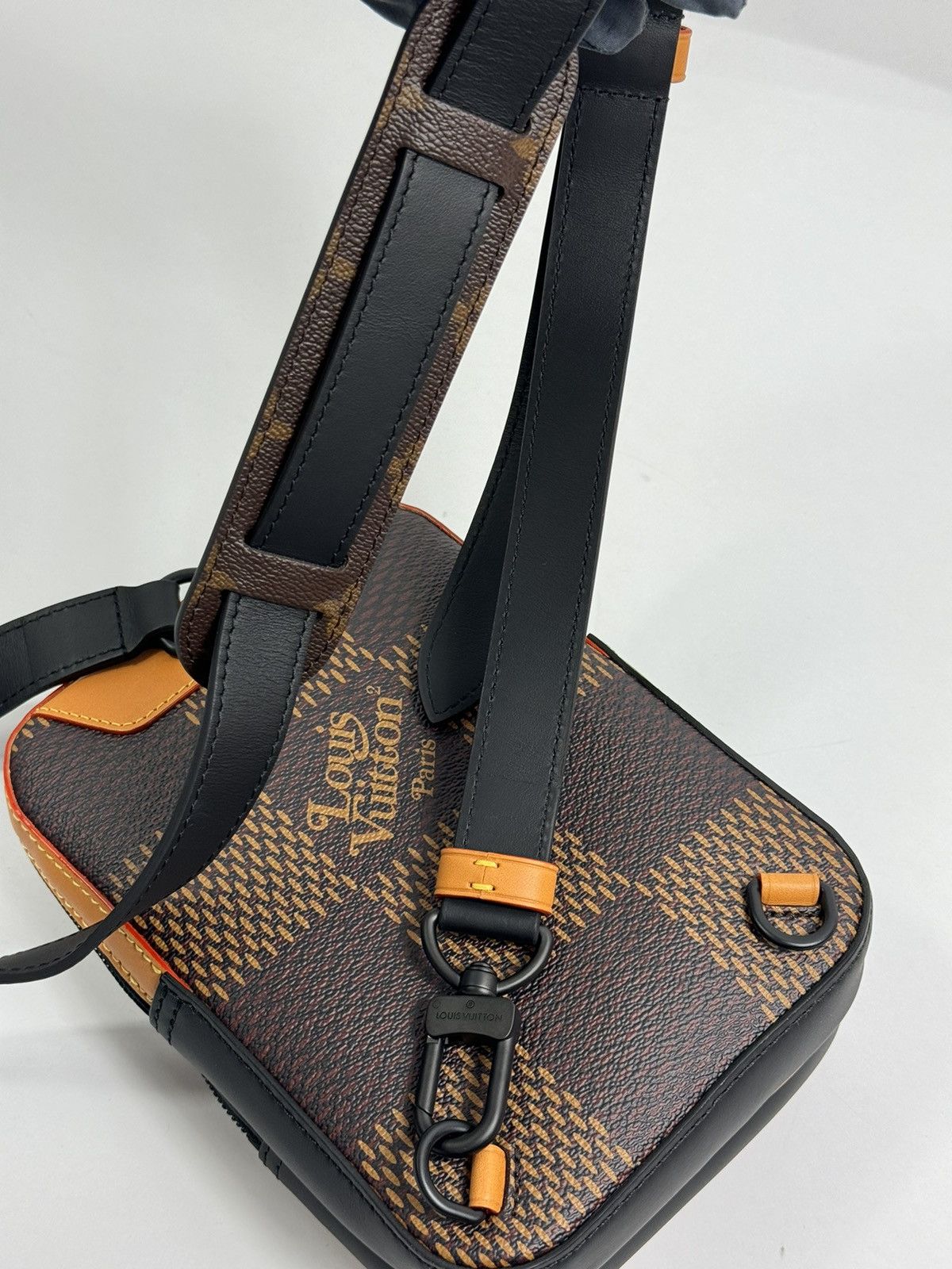 Louis Vuitton MONOGRAM DAMIER CROSS BODY BAG Size ONE SIZE - 8 Thumbnail