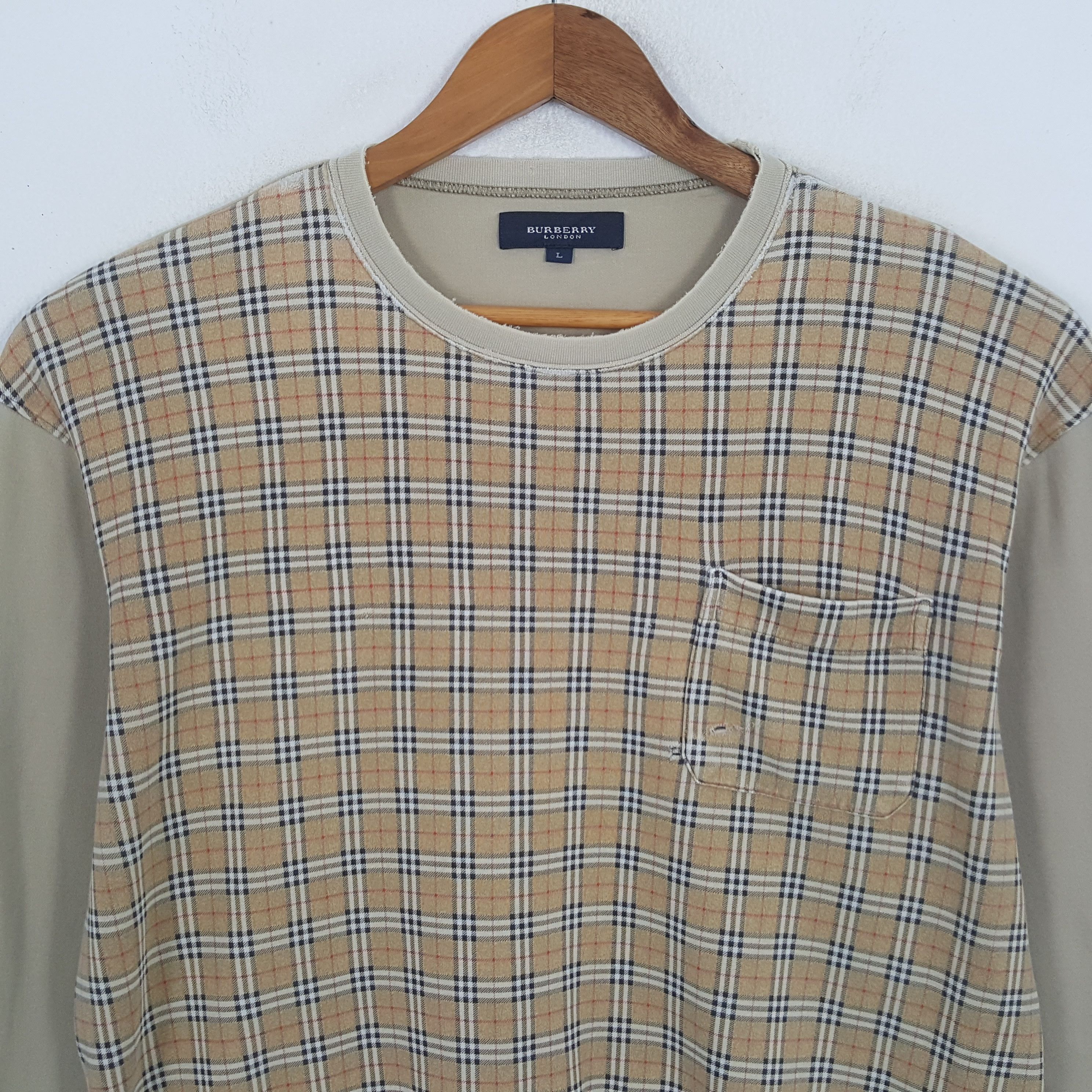 Burberry Vintage BURBERRY LONDON Nova Check Distressed Sweatshirt Size US L / EU 52-54 / 3 - 4 Thumbnail