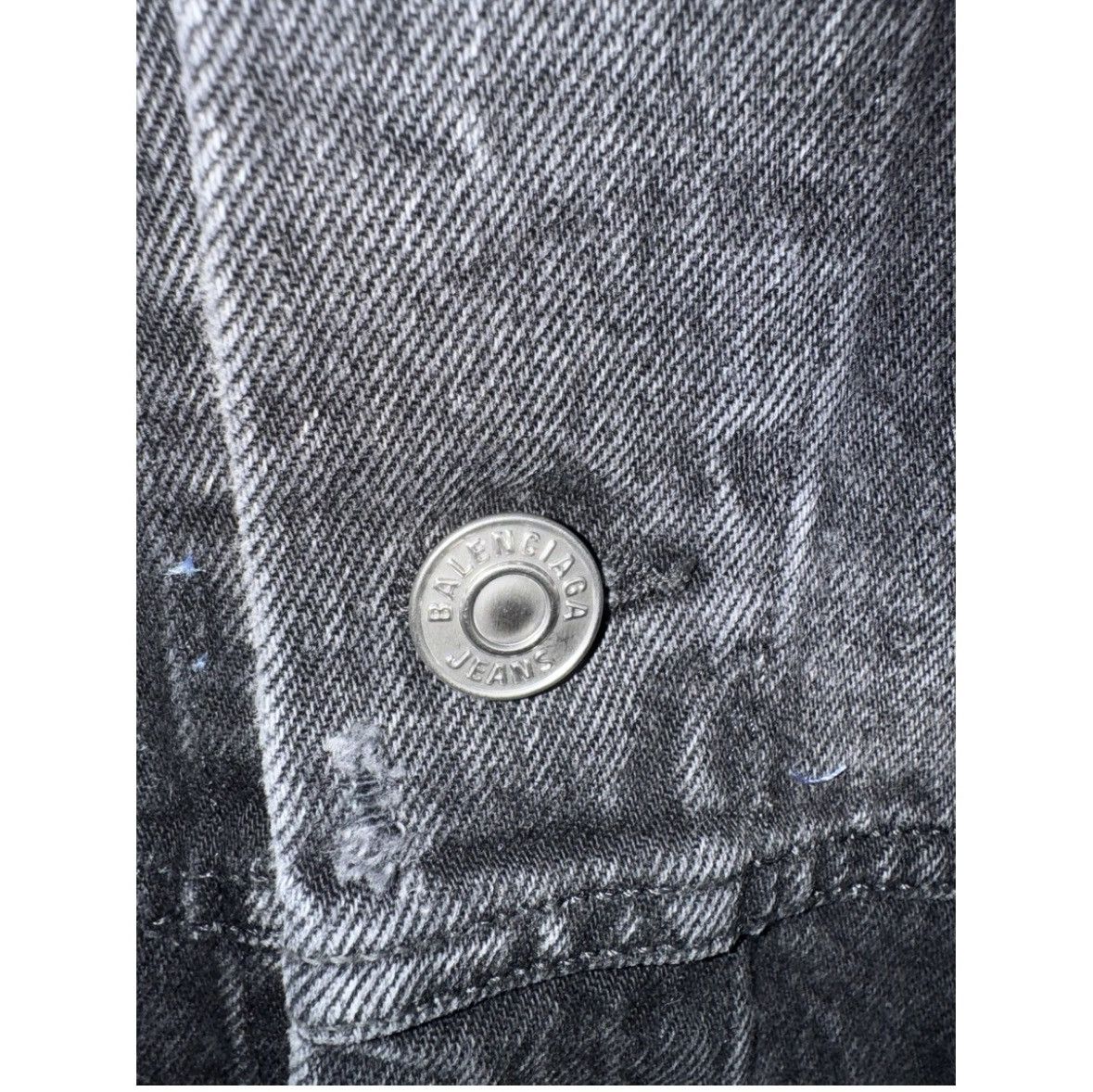 Balenciaga BALENCIAGA Smiley Face Print Denim Jacket Size US XS / EU 42 / 0 - 4 Thumbnail