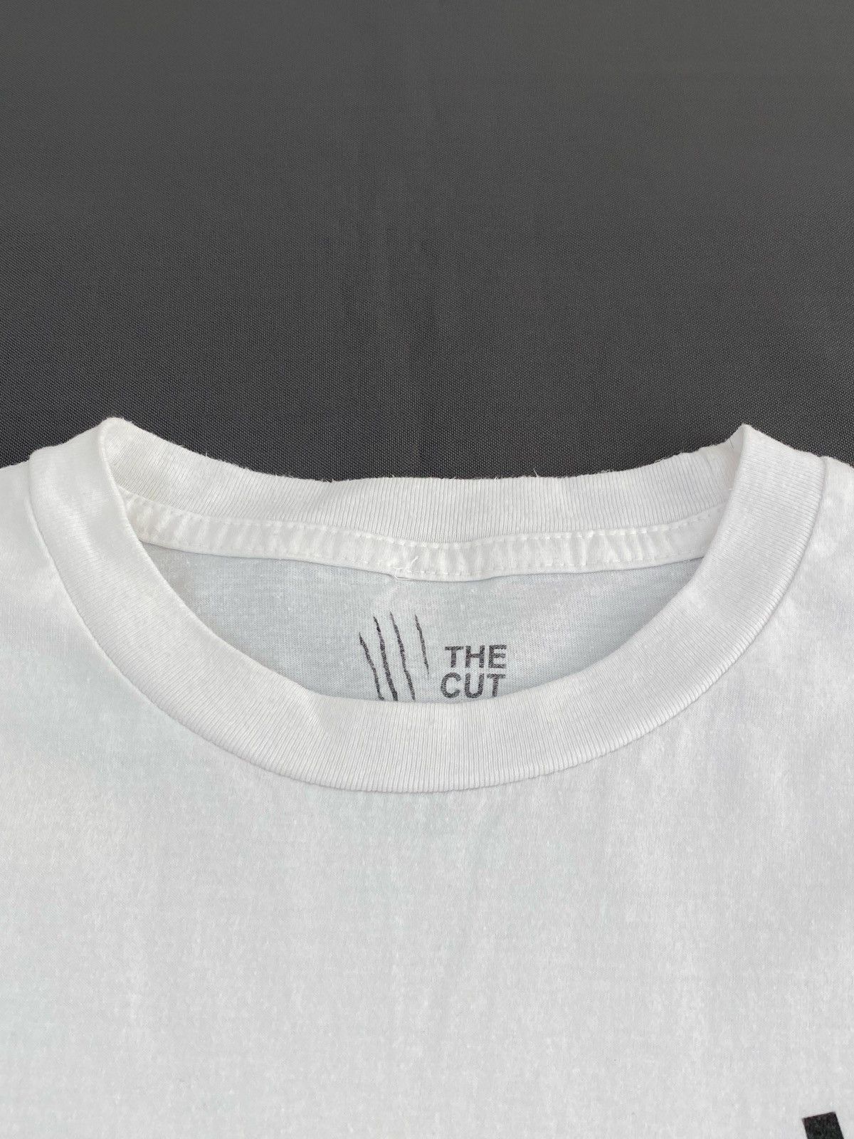 Comme Des Fuck Down Comme des Fuckdown The Cut White T-Shirt Size US M / EU 48-50 / 2 - 5 Thumbnail