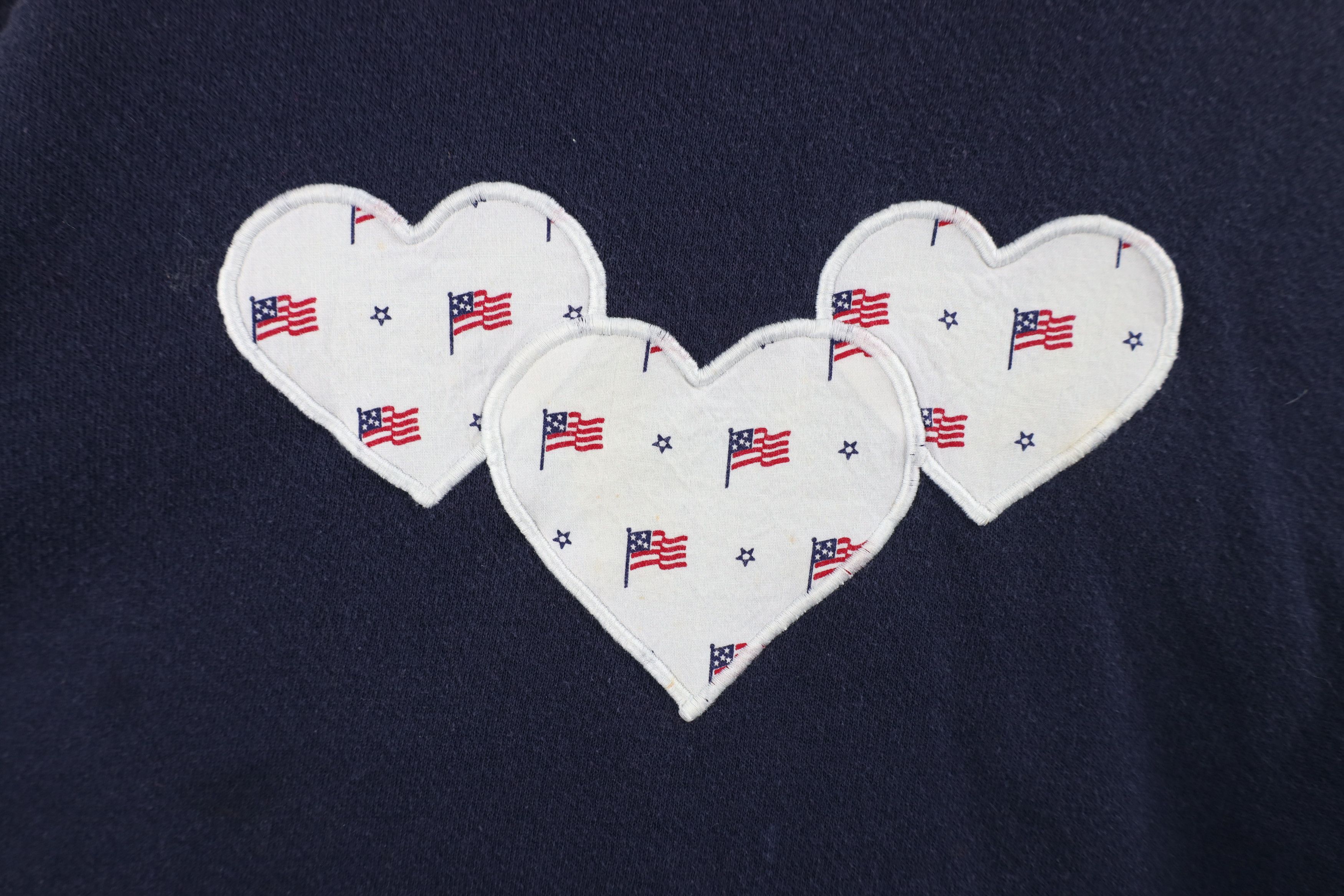 Vintage Vintage 90s Streetwear Patch Heart American Flag Sweatshirt Size M / US 6-8 / IT 42-44 - 4 Thumbnail