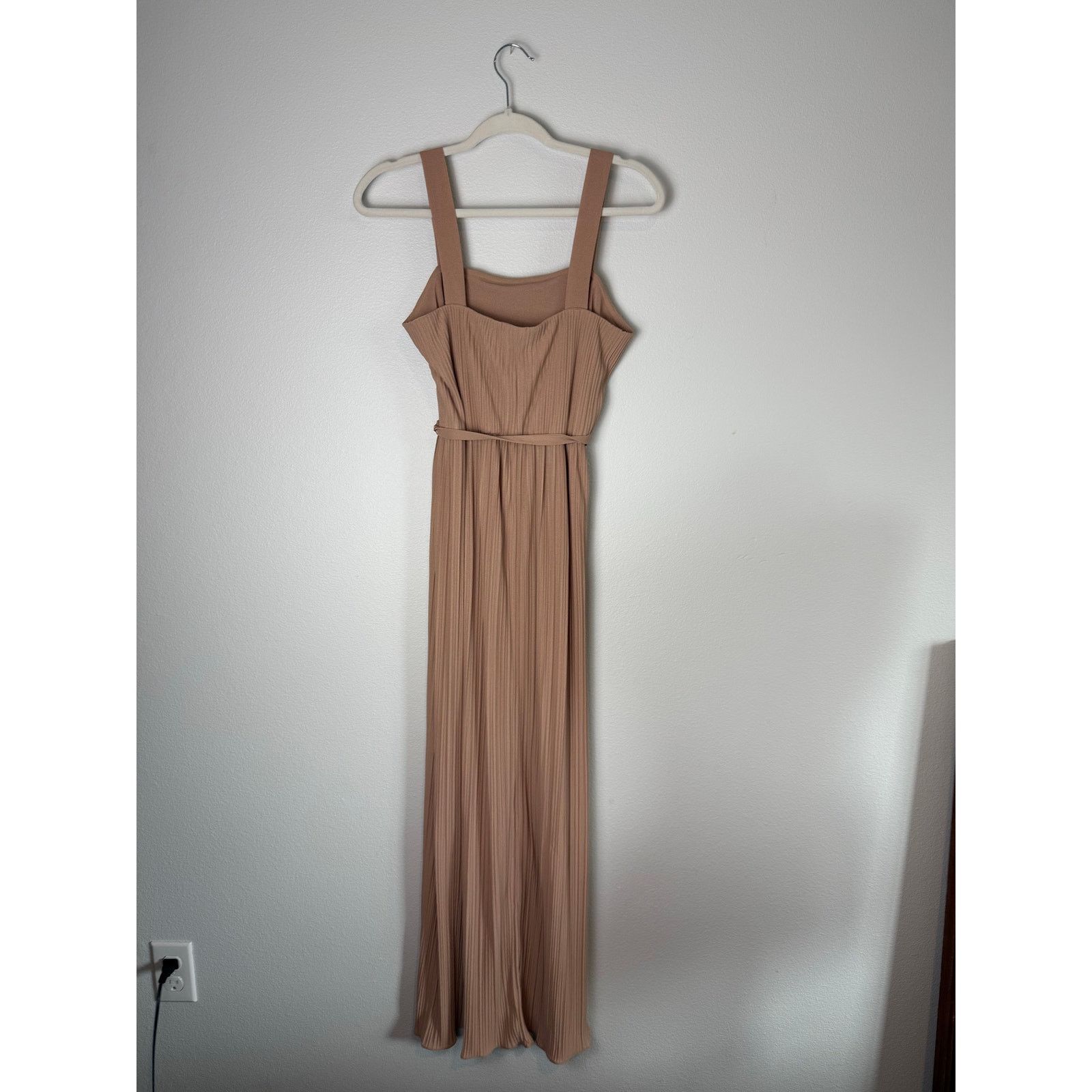 BERNADETTE Vintage Bernadette Designs Beige Pleated Maxi Dress. Sz Sml Size S / US 4 / IT 40 - 6 Thumbnail
