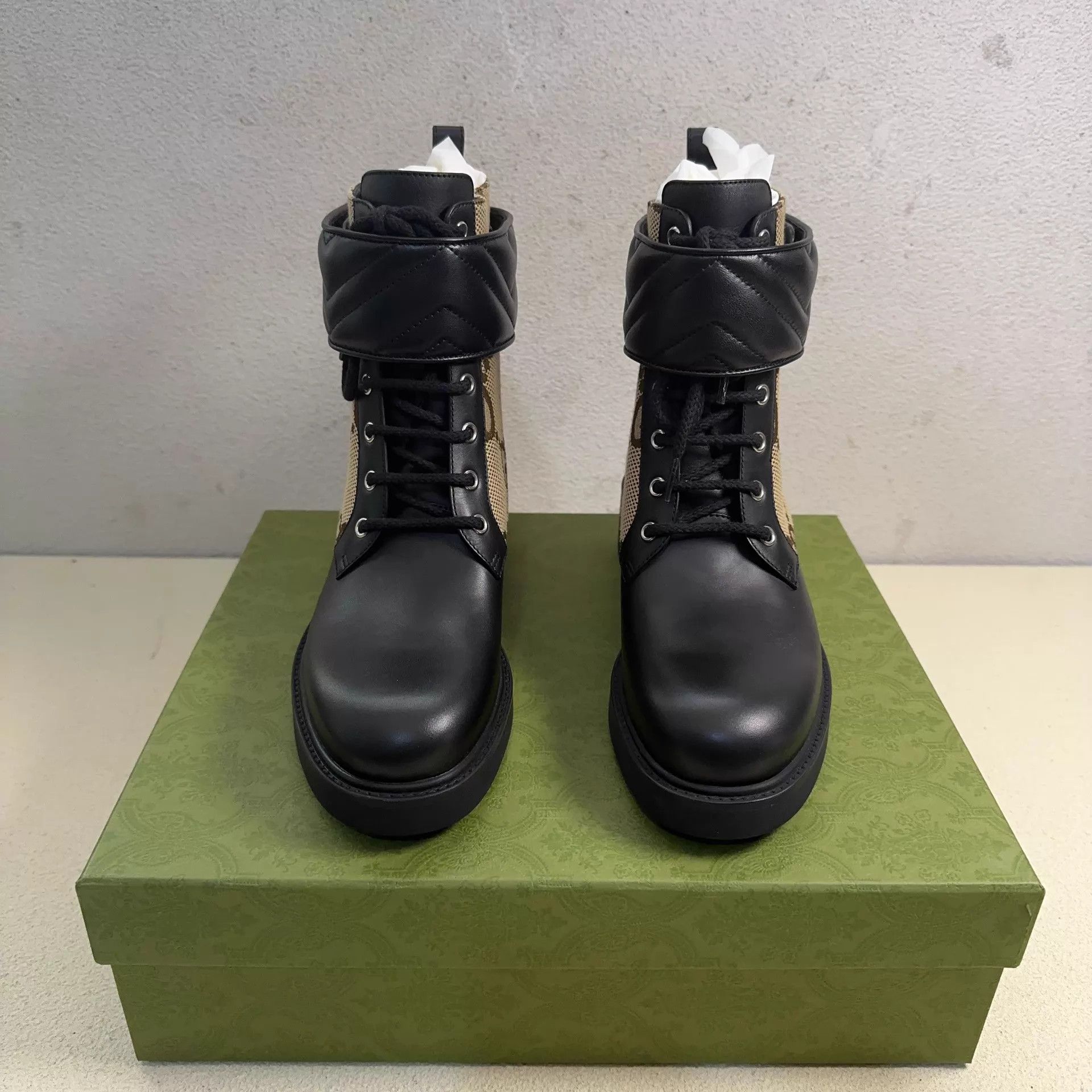 Gucci Gucci GG round-toe lace-up short boots women's black/brown Size US 9.5 / IT 39.5 - 2 Thumbnail