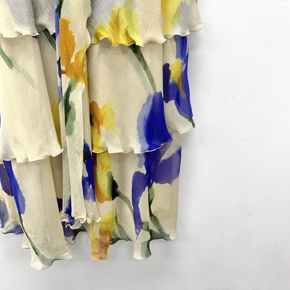 Moschino Moschino Floral Print Mulberry Silk Camisole Dress K26WX Size M / US 6-8 / IT 42-44 - 4 Thumbnail