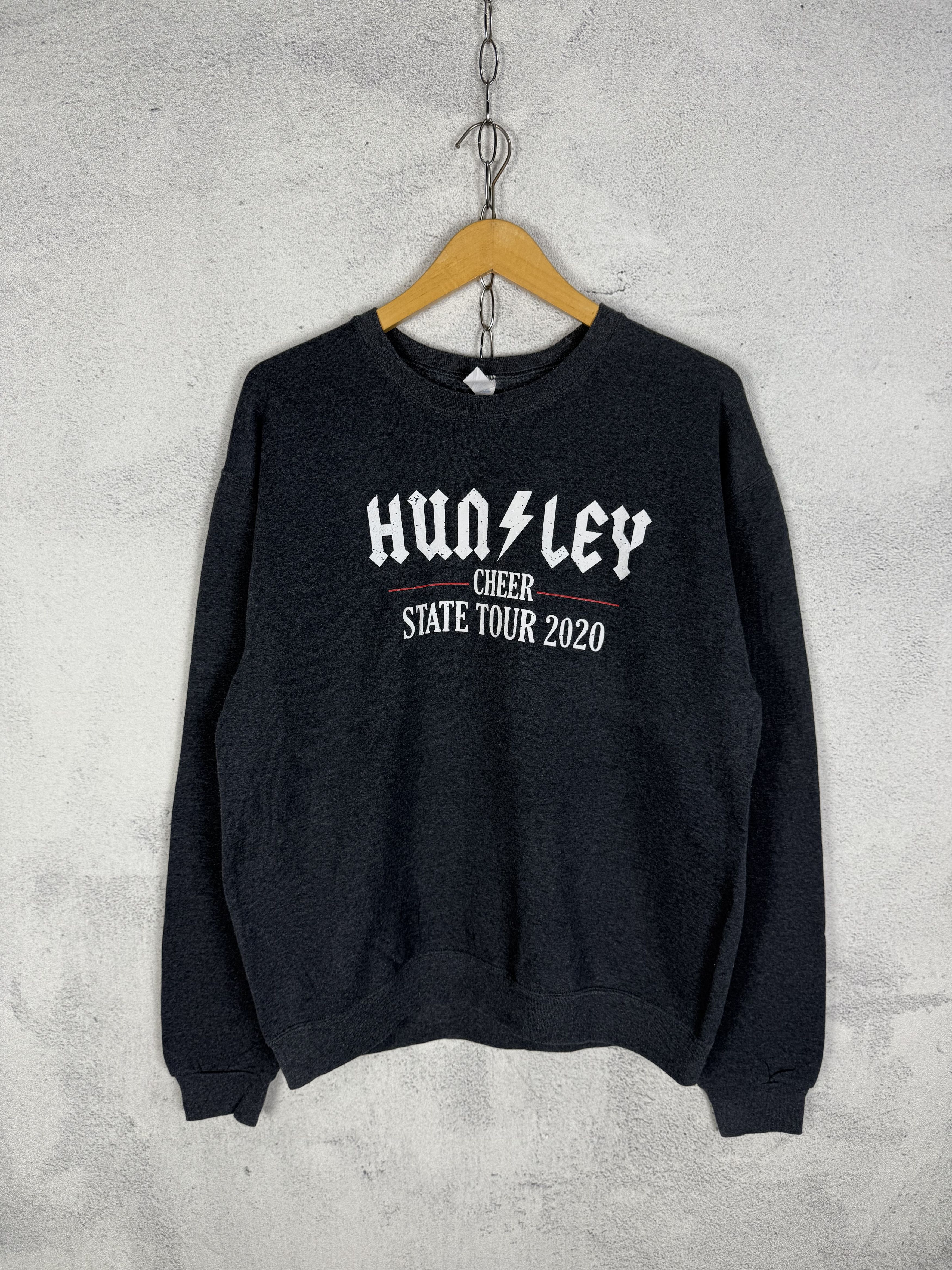 Vintage Huntley High School Varsity Cheer Sweatshirt Crewneck Size US M / EU 48-50 / 2 - 2 Thumbnail