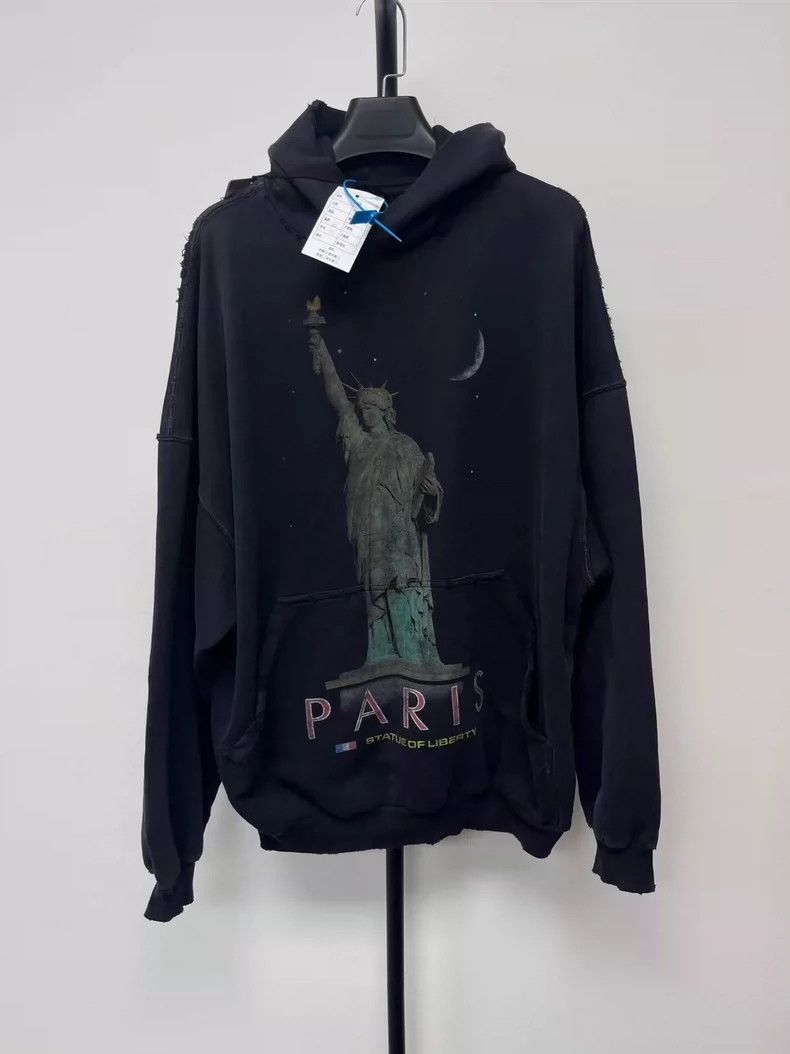 Balenciaga Balenciaga Old Hoodie Made by Lady Liberty Size US M / EU 48-50 / 2 - 1 Thumbnail
