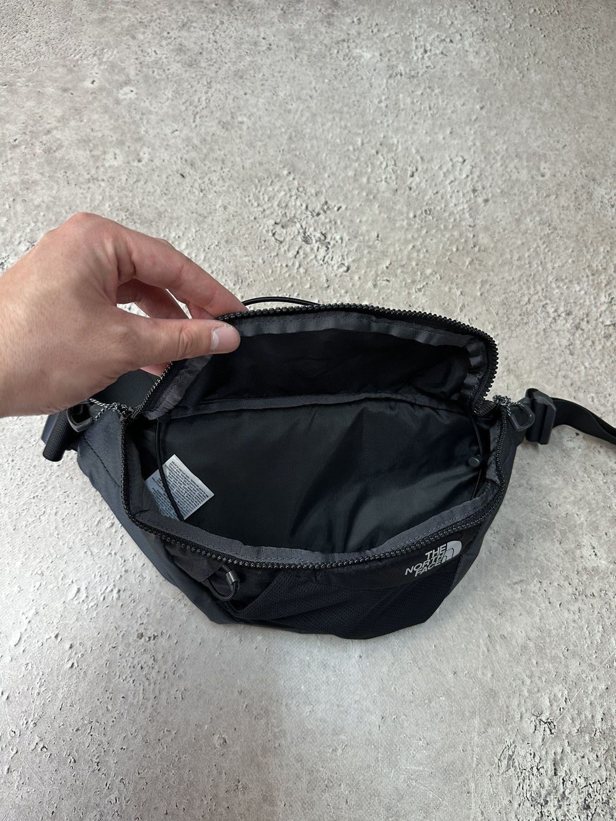 The North Face × Vintage The North Face Lumbnical Bag Black Sling Nylon Size ONE SIZE - 11 Thumbnail