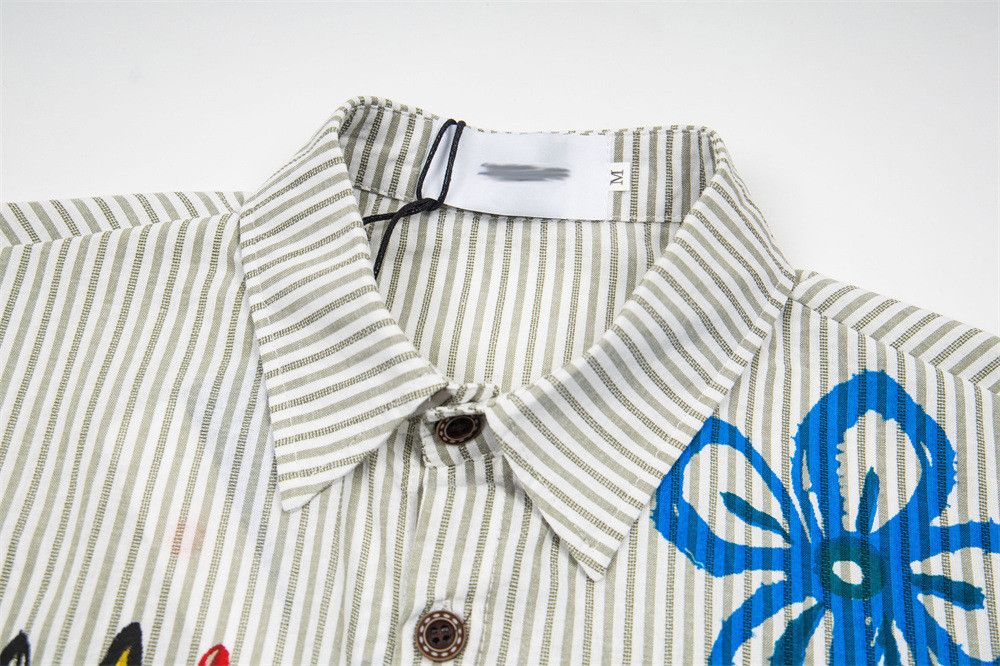 Japanese Brand Fun Cartoon Doodle Vertical Stripe Short-Sleeve Shirt Size US M / EU 48-50 / 2 - 3 Thumbnail