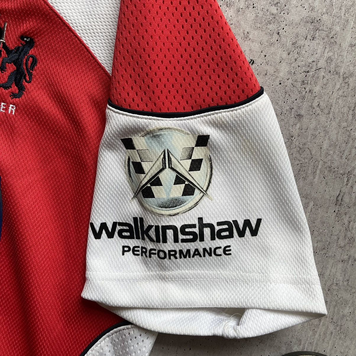 Vintage Vintage Gloucester rugby jersey Mitsubishi logo size XL Size US XL / EU 56 / 4 - 10 Thumbnail