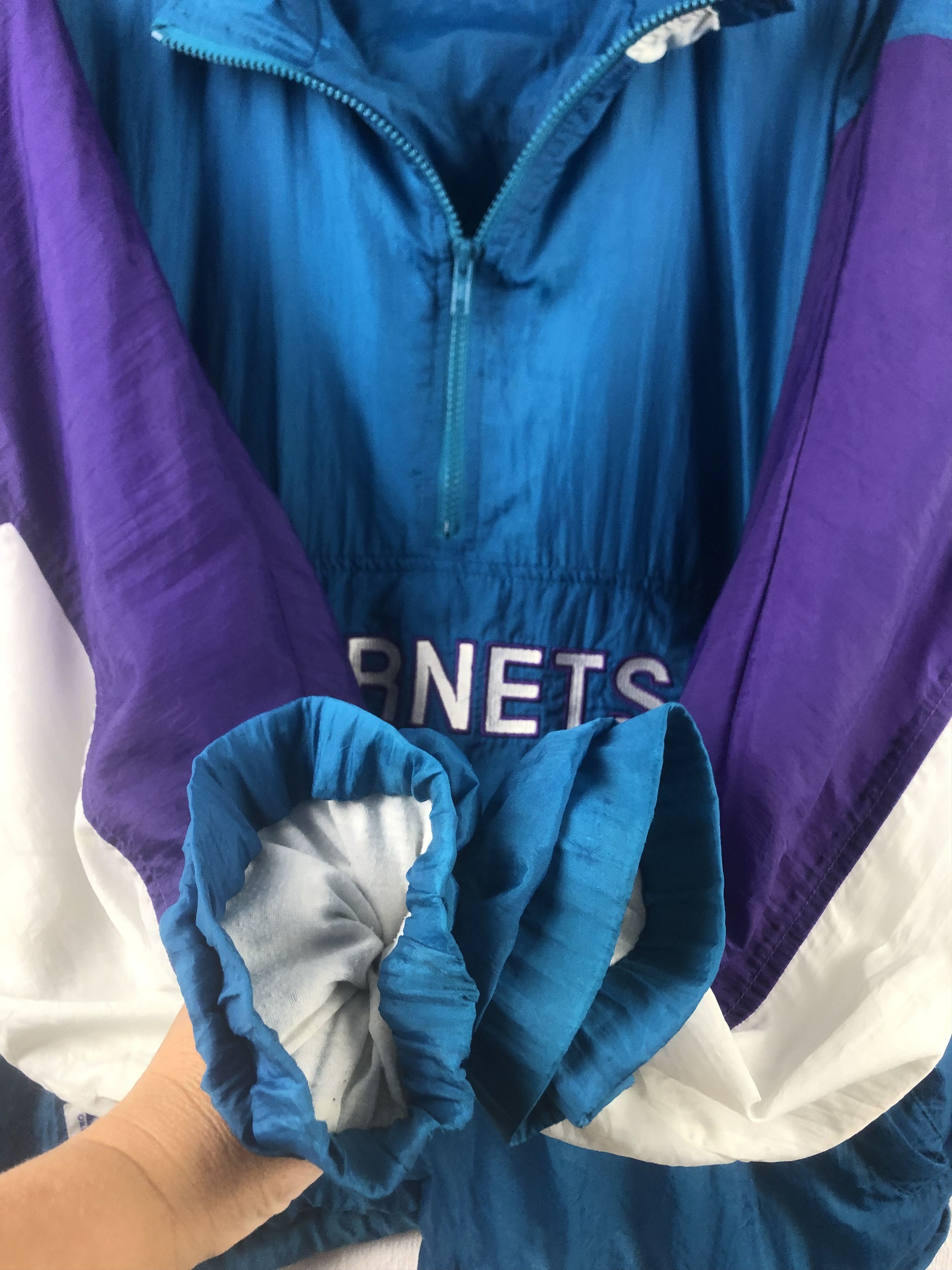 NBA Vintage 90's Charlotte Hornets NBA Spalding Jacket Blue Rare Size US XL / EU 56 / 4 - 16 Thumbnail