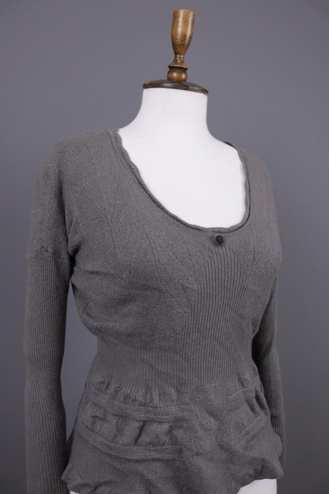 Designer High Use Gray Relaxed Wool Asymmetrica Blouse Top Size S Size S / US 4 / IT 40 - 6 Thumbnail