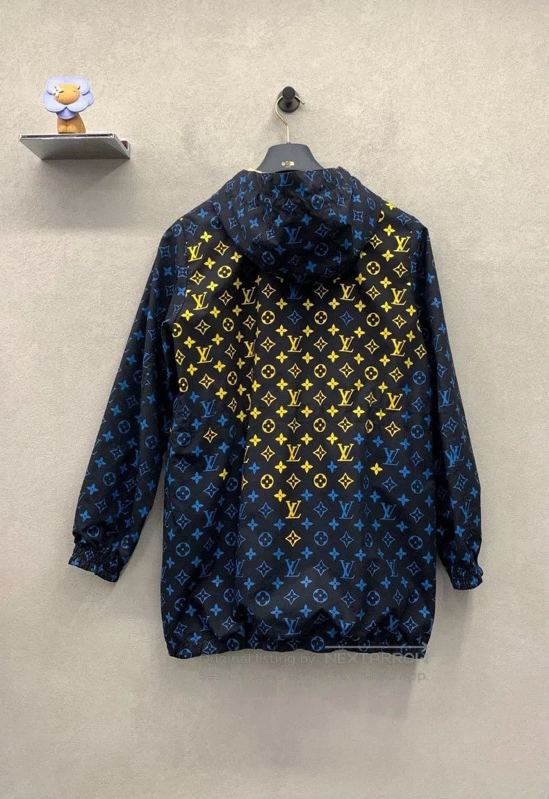 Louis Vuitton Louis Vuitton Logo full print presbyopia hooded jacket Size XXS / US 00 / IT 34 - 2 Thumbnail