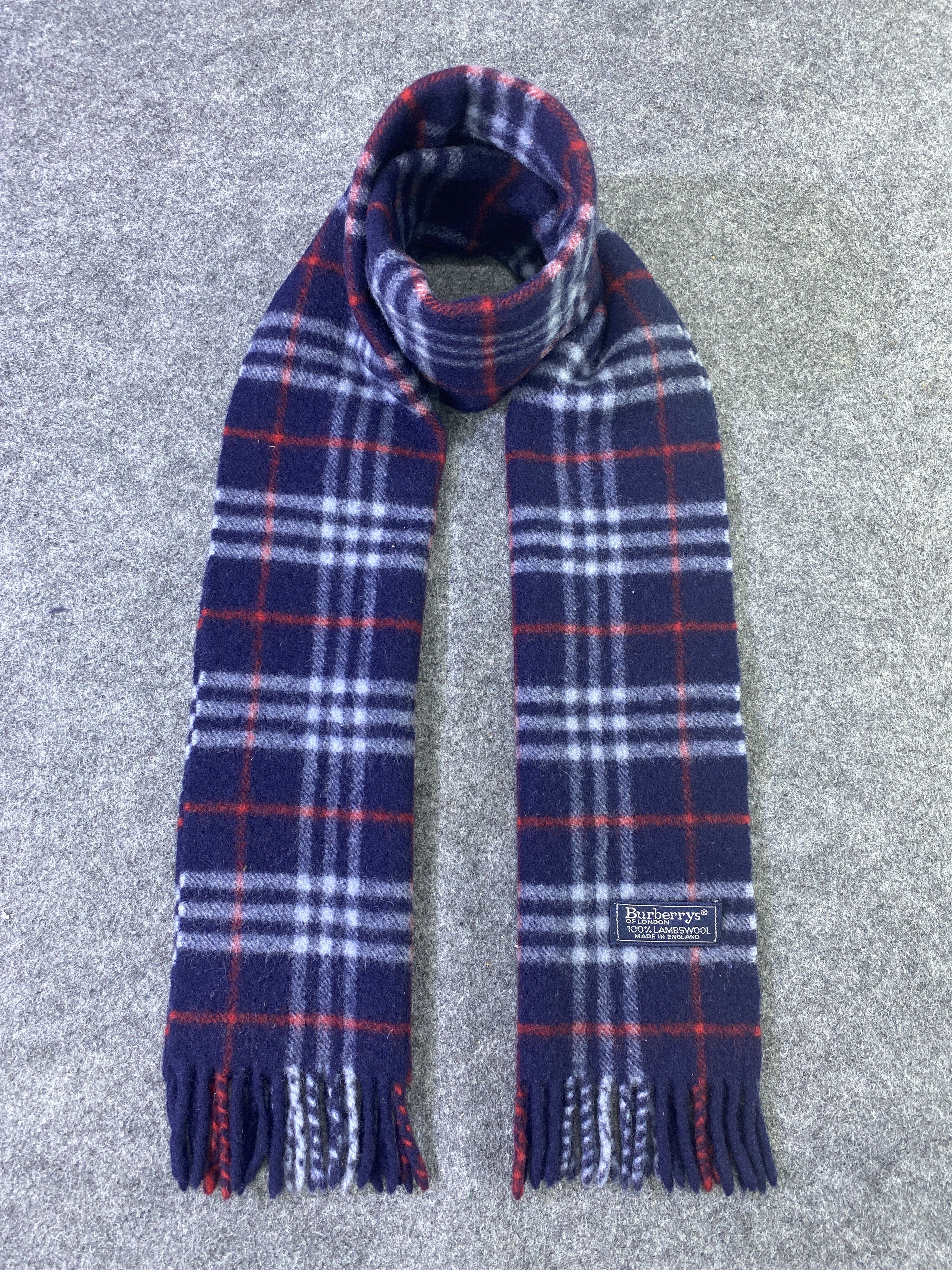 Burberry BURBERRY Scarf / Muffler / Neckwear -T797 Size ONE SIZE - 1 Thumbnail