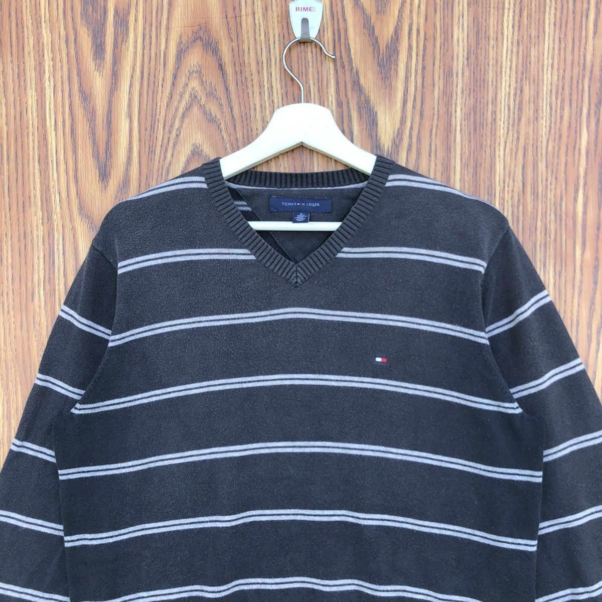 Tommy Hilfiger Tommy Hilfiger V neck Pullover Sweatshirt Size US M / EU 48-50 / 2 - 3 Thumbnail