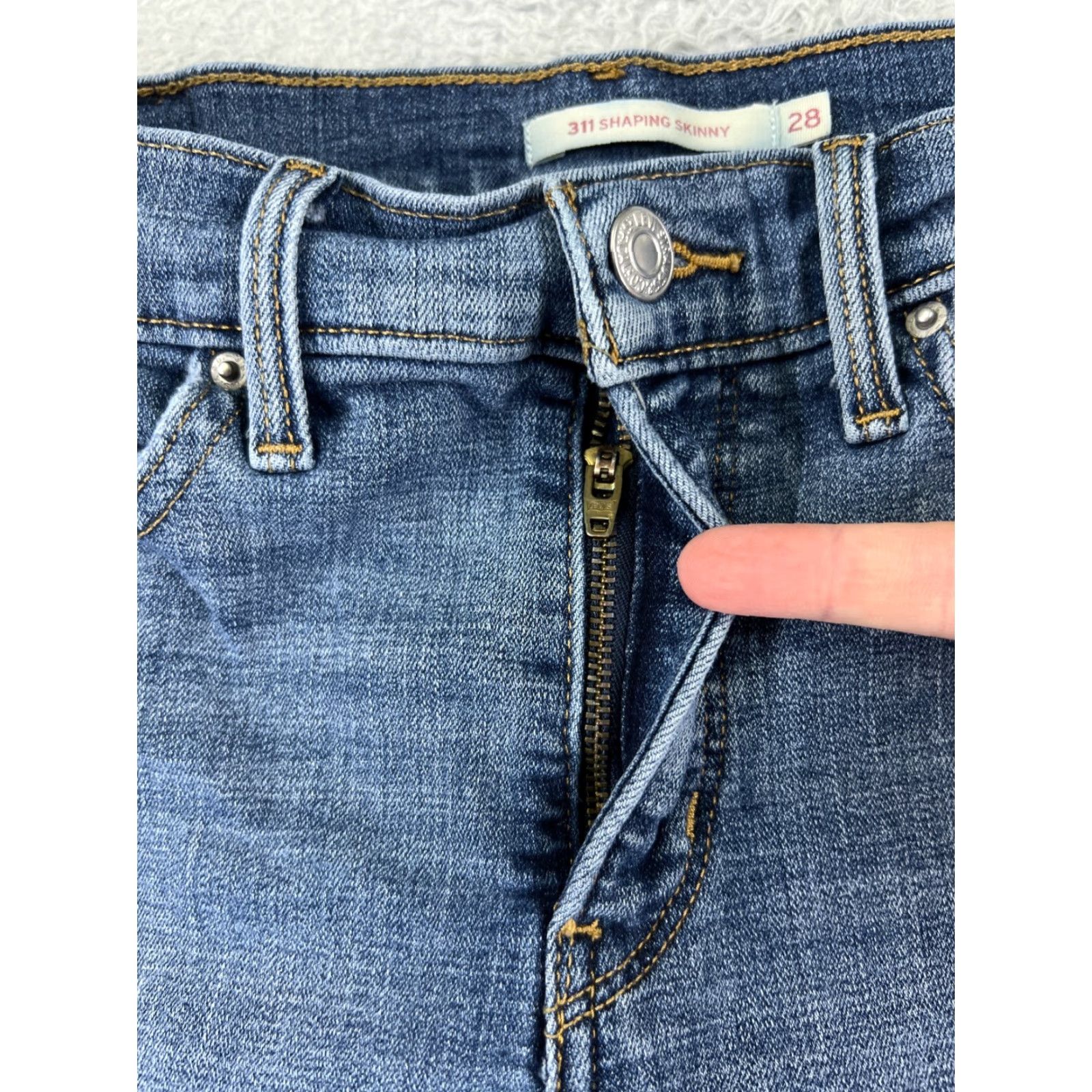 Levi's Levi's Women's Skinny Jeans 28 Blue Denim Shaping 27x27 Retro Mid Rise Cotton Blend Size 28" / US 6 / IT 42 - 5 Thumbnail