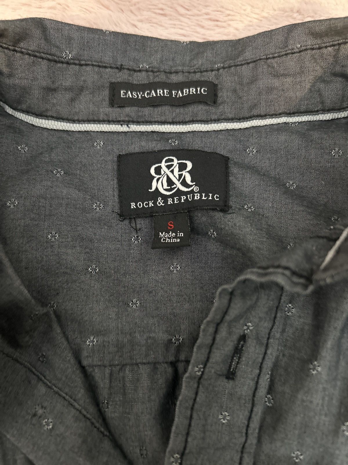 Rock & Republic Rock & Republic Men’s Short Sleeve Button Up Shirt Gray 0011 Size US S / EU 44-46 / 1 - 5 Thumbnail