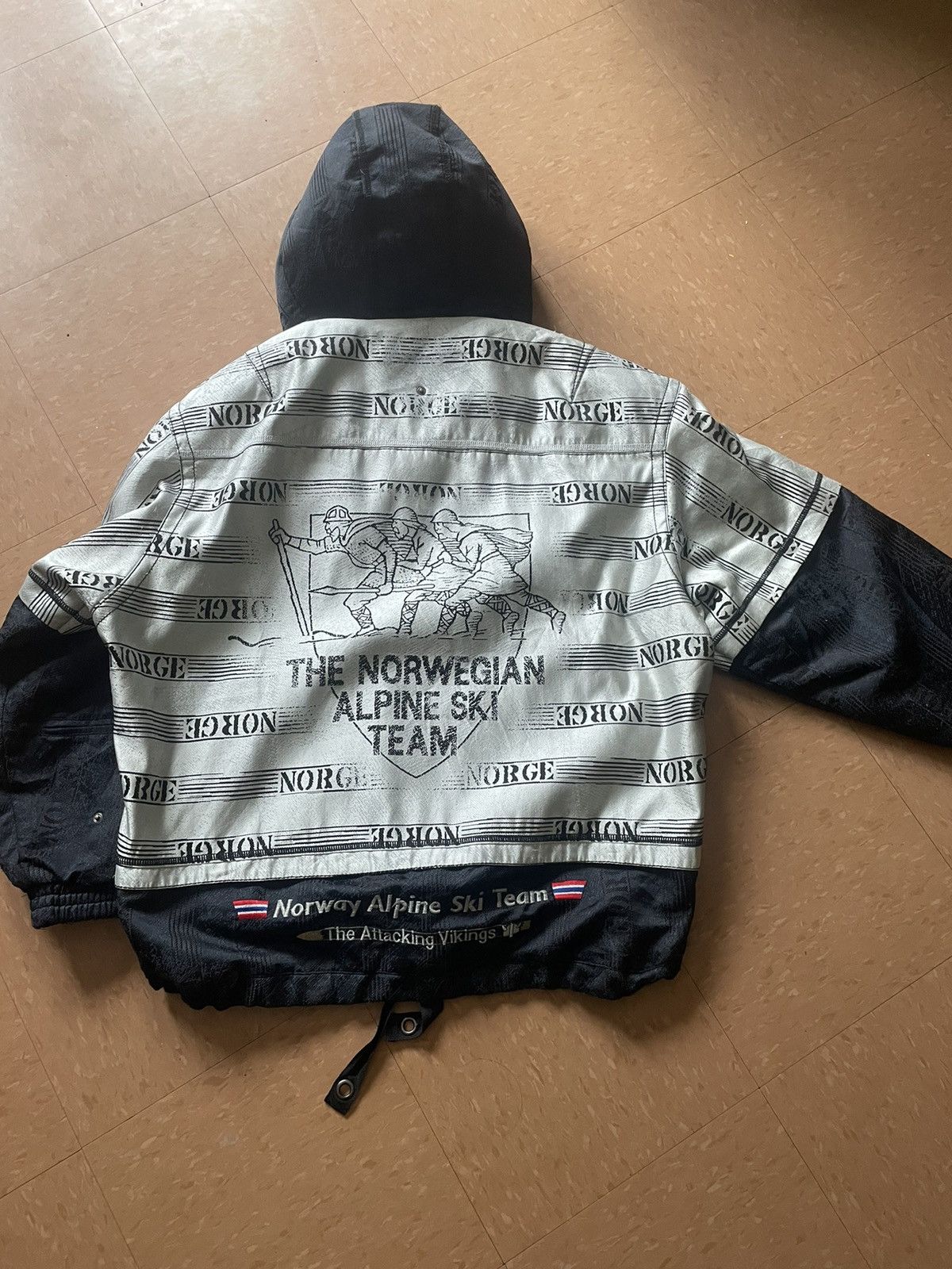 Vintage Vintage phenix Norvegian Ski team Jacket Size US L / EU 52-54 / 3 - 5 Thumbnail