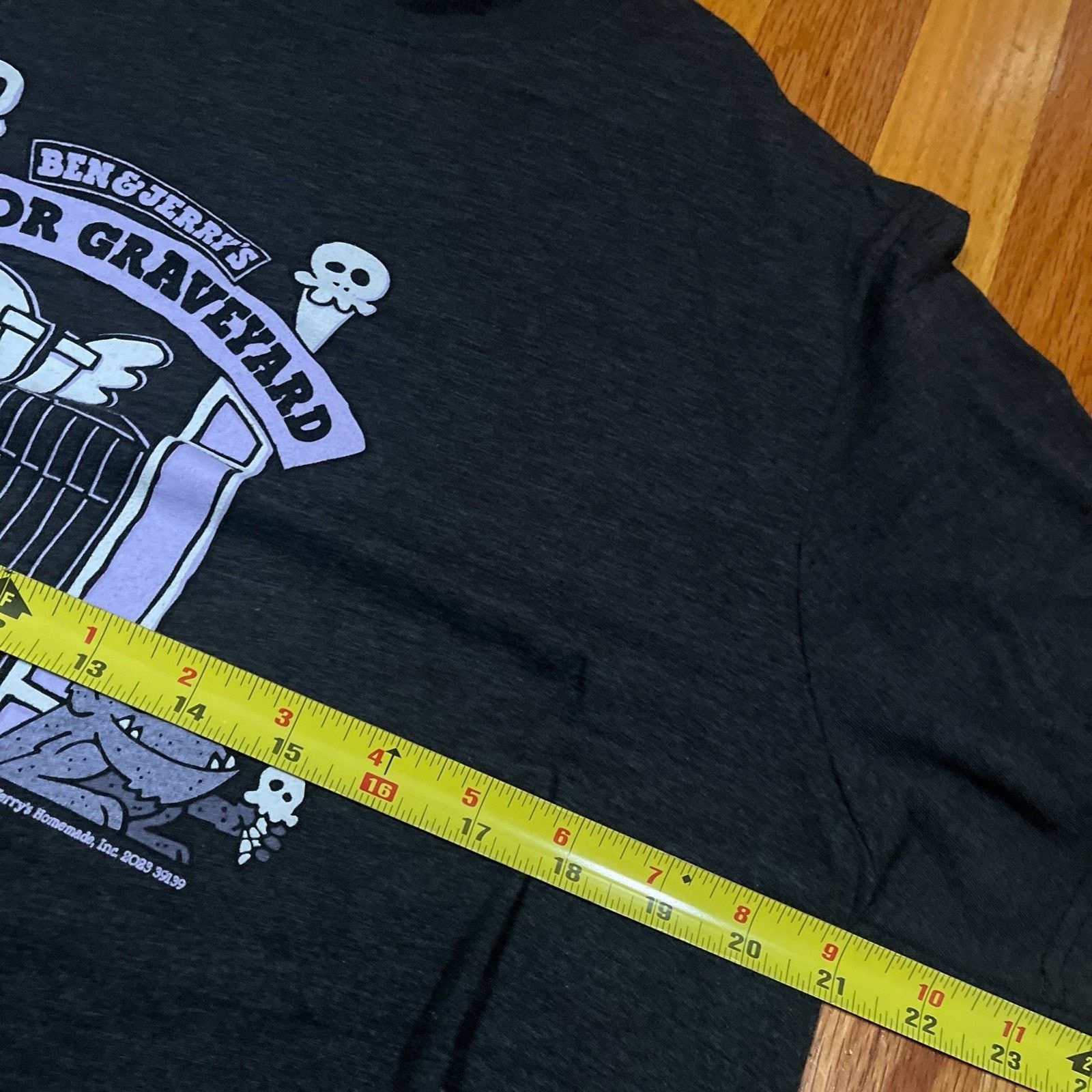 Other Ben and Jerry’s Ice Cream Flavor Graveyard T-Shirt Rare Size US XL / EU 56 / 4 - 5 Thumbnail