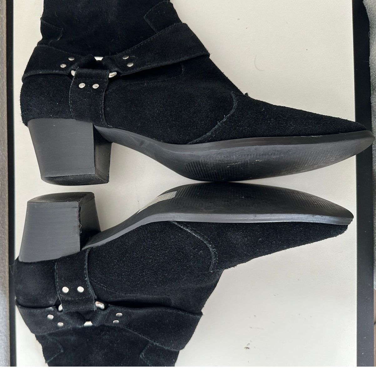 Other Caverley Black Suede Western Heeled Zip Ankle Booties 39 / 8 Size US 8 / IT 38 - 7 Thumbnail