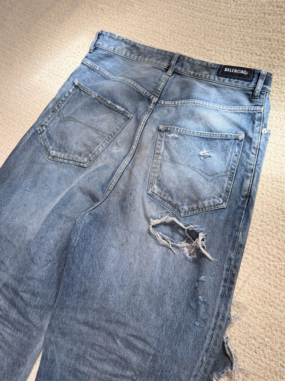 Balenciaga Balenciaga Organic Blue Japanese Denim Dirty Pale Blue Size US 34 / EU 50 - 14 Thumbnail